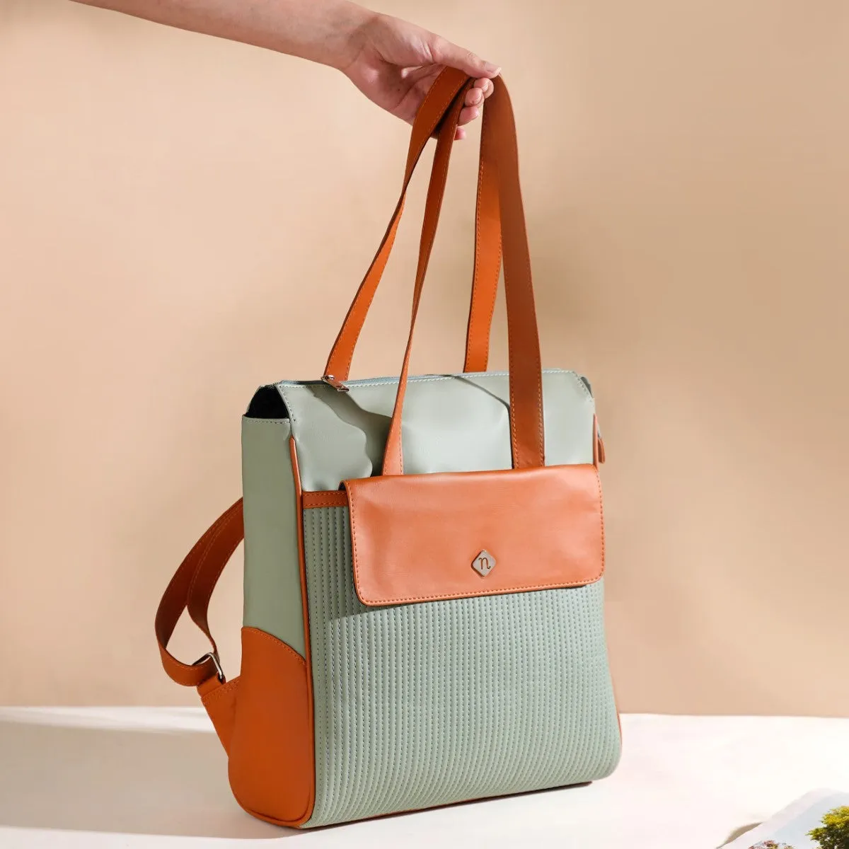 2-In-1 Convertible Tote Bag And Backpack