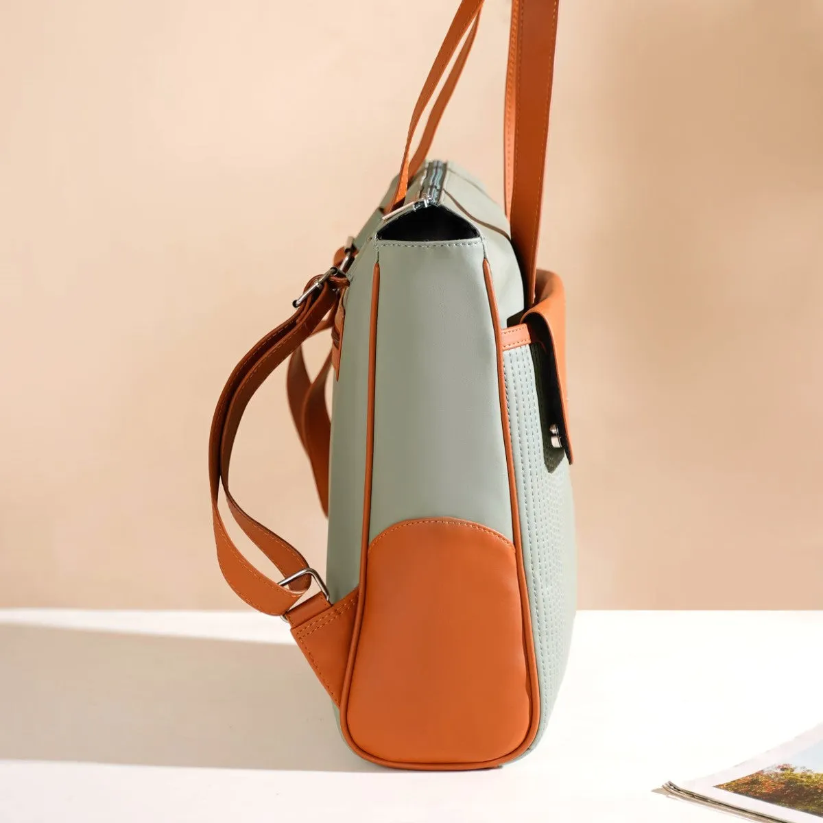 2-In-1 Convertible Tote Bag And Backpack