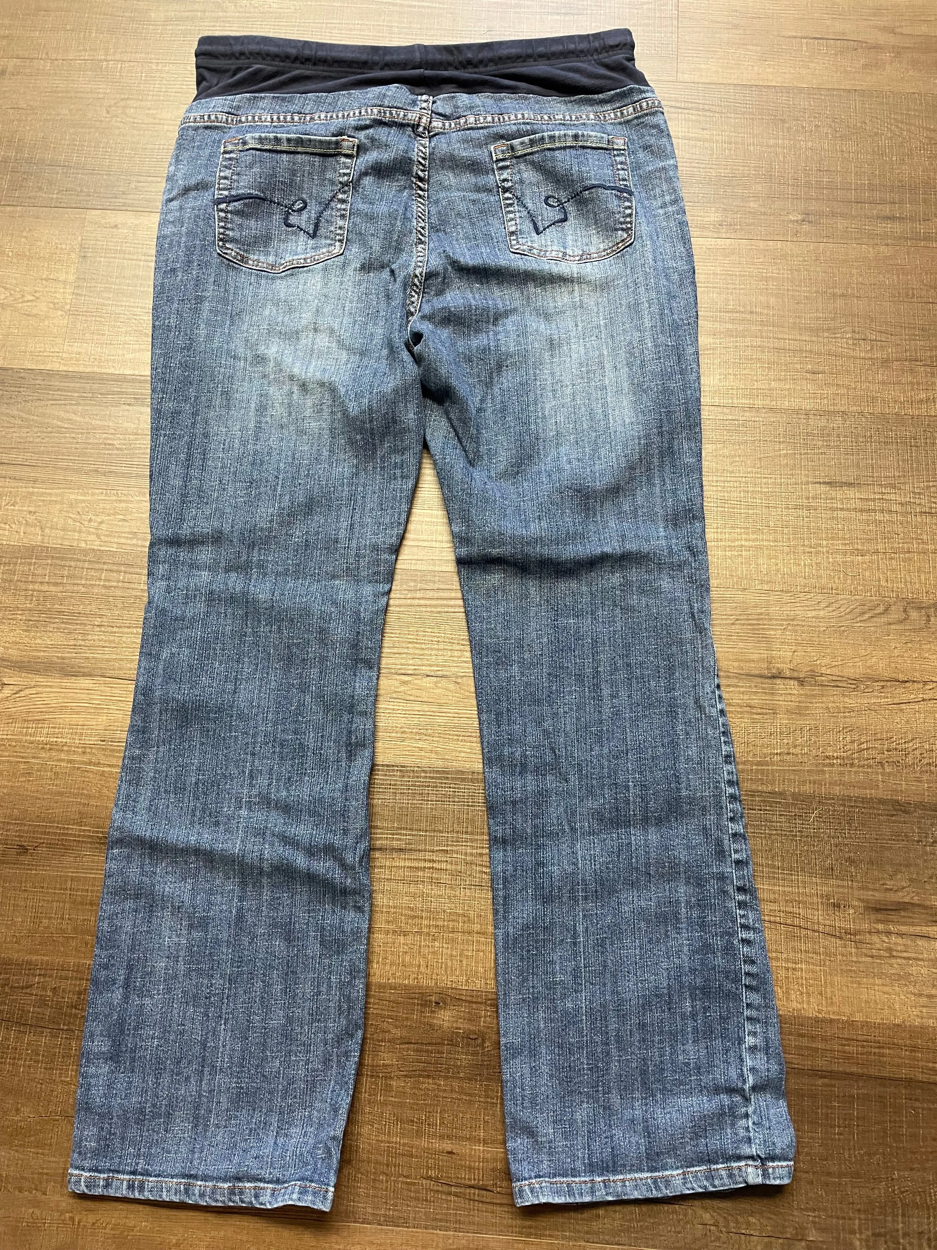 American Star Maternity Jeans (XL)
