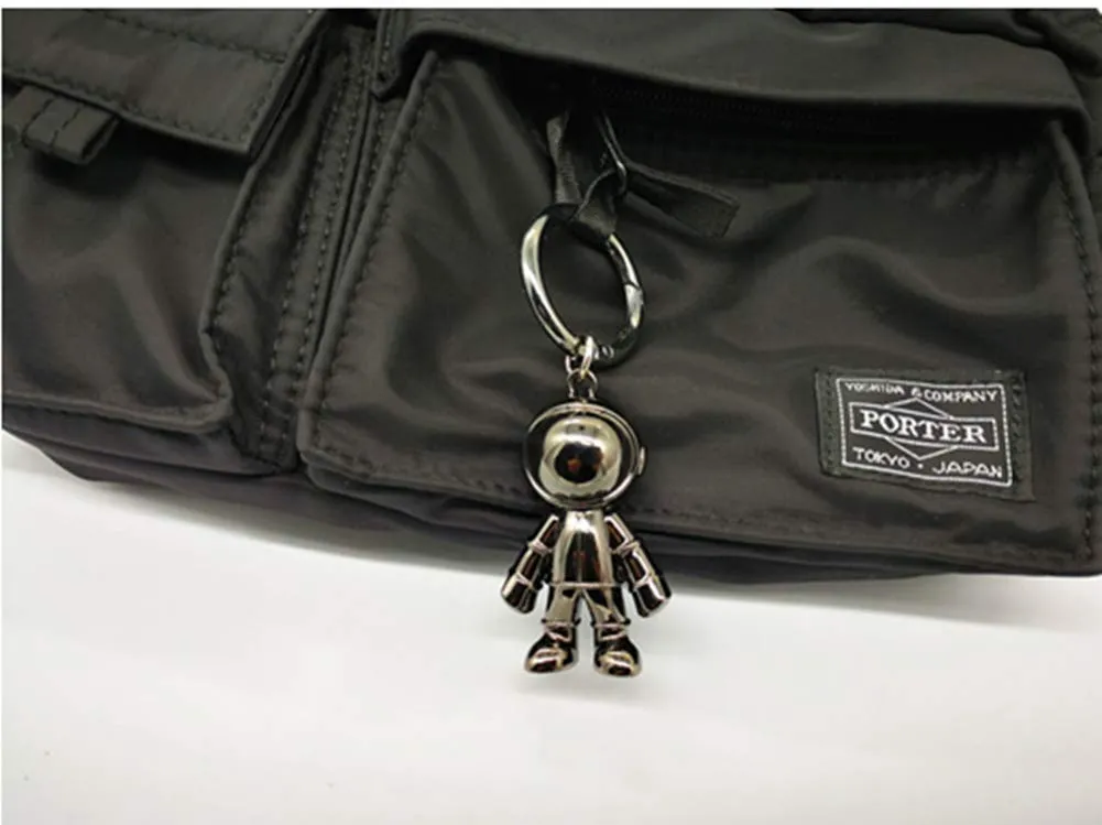 Black Robot Keychains Men Creative Spacemen Car Key Chain Ring for Office Backpack Purse Charm Black