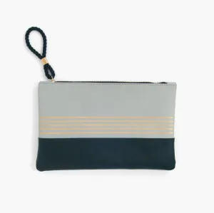 Buoy Block Clutch in Gull Gray   Black