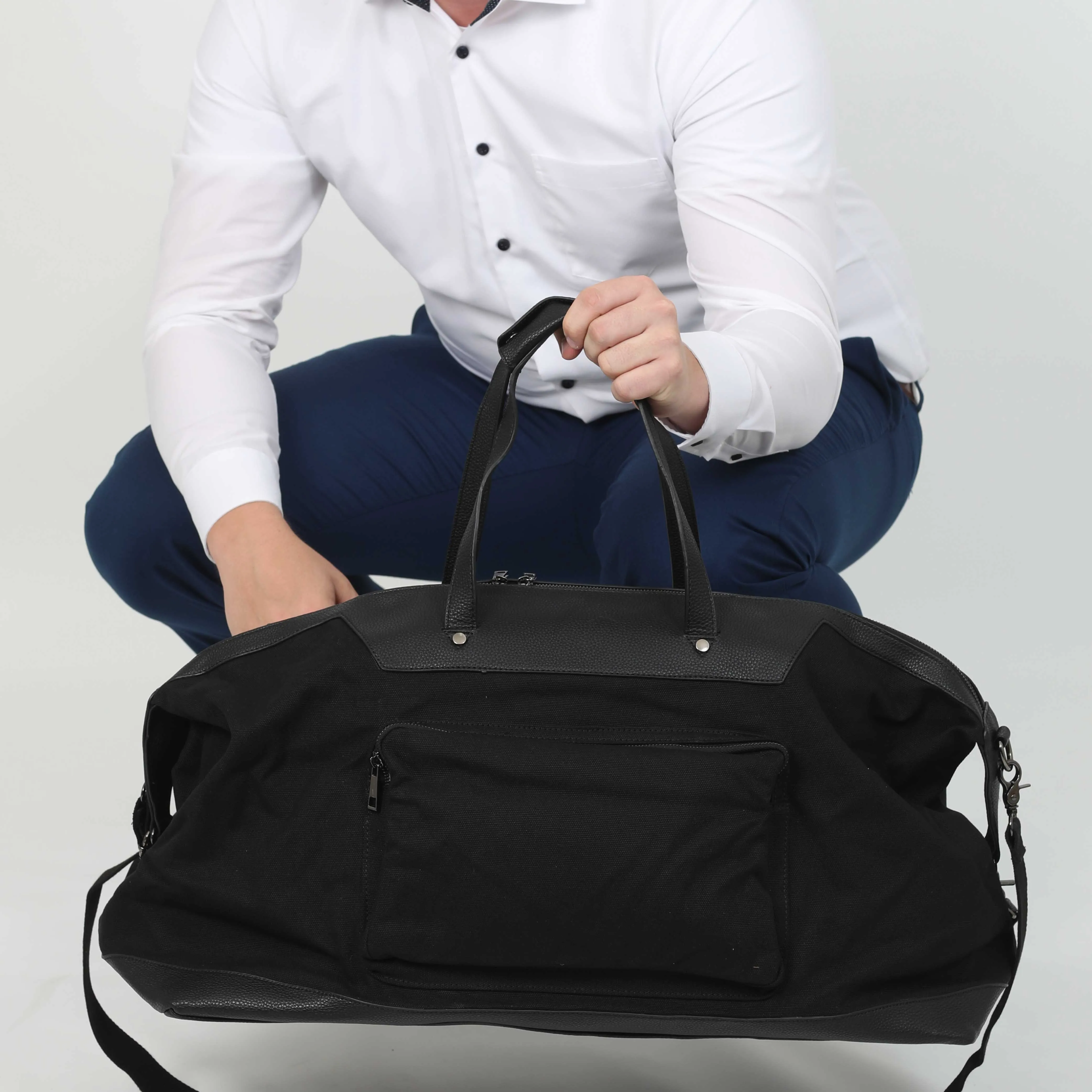Canvas Weekender (2 Colors)
