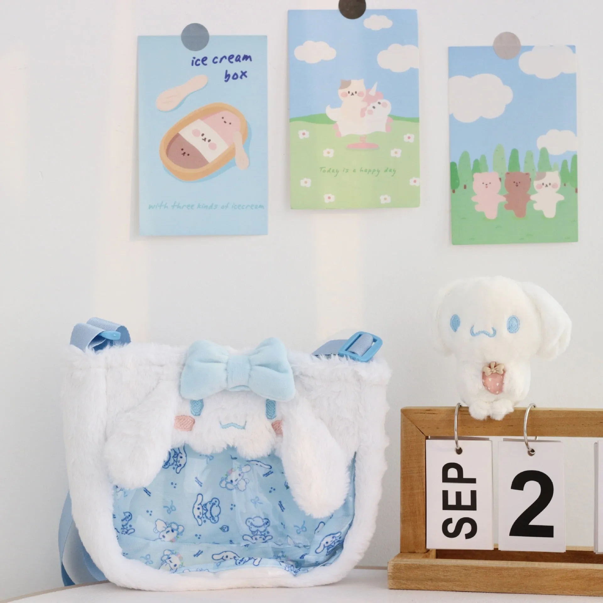 Cartoon Plush Bag With Keychain