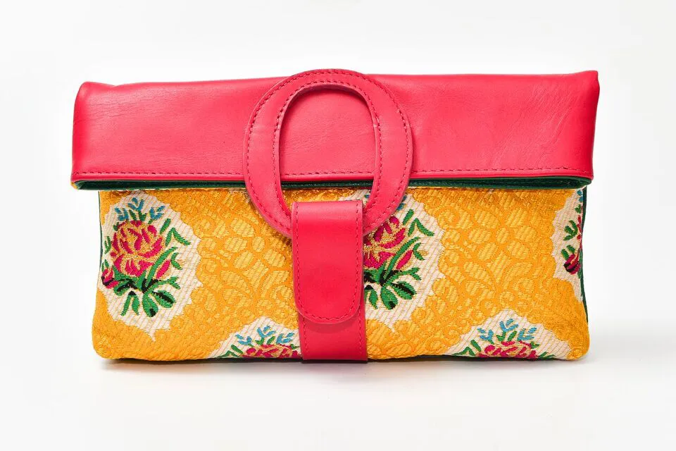Casablanca Foldover Clutch - Pink
