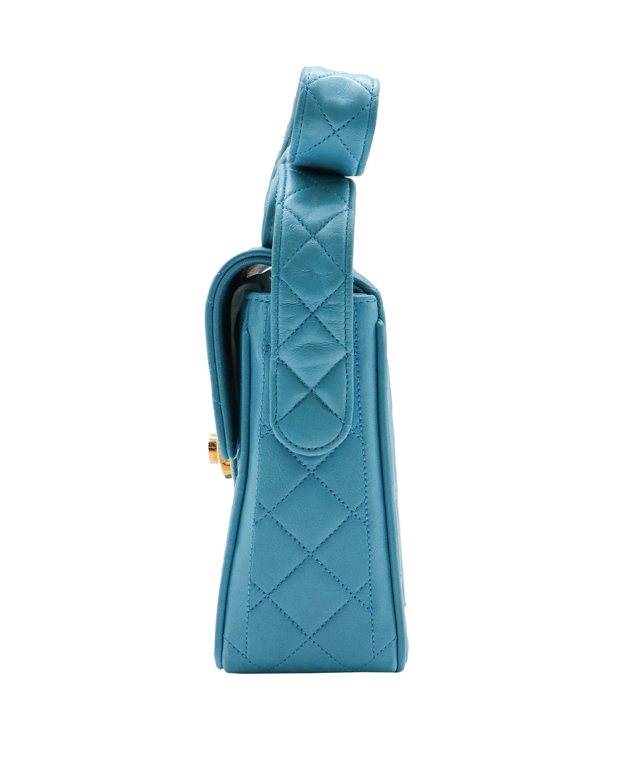 Chanel turquoise lambskin pop lock bag  90247403 DXBS0606