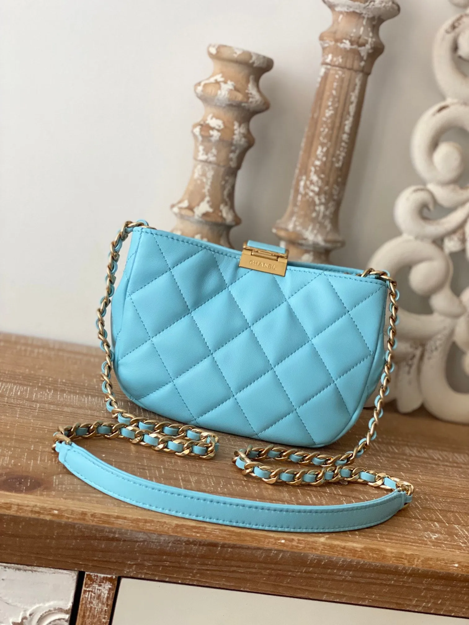 CHLSmall Hobo Bag Gold Hardware Blue For Women, Women&#8217;s Handbags, Shoulder Bags 7.5in/19cm