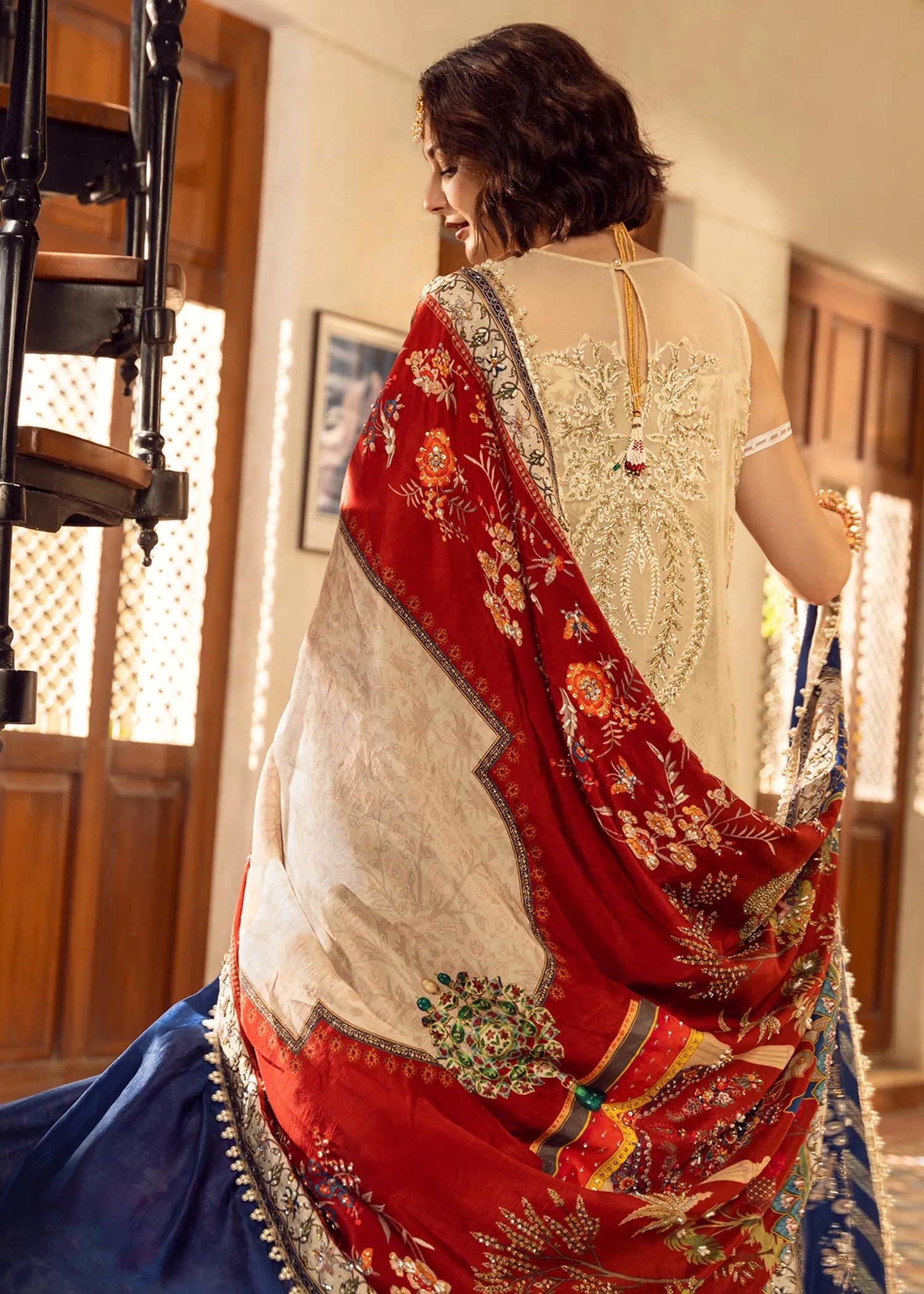 Crimson x Saira Shakira Wedding Collection`22 D#1