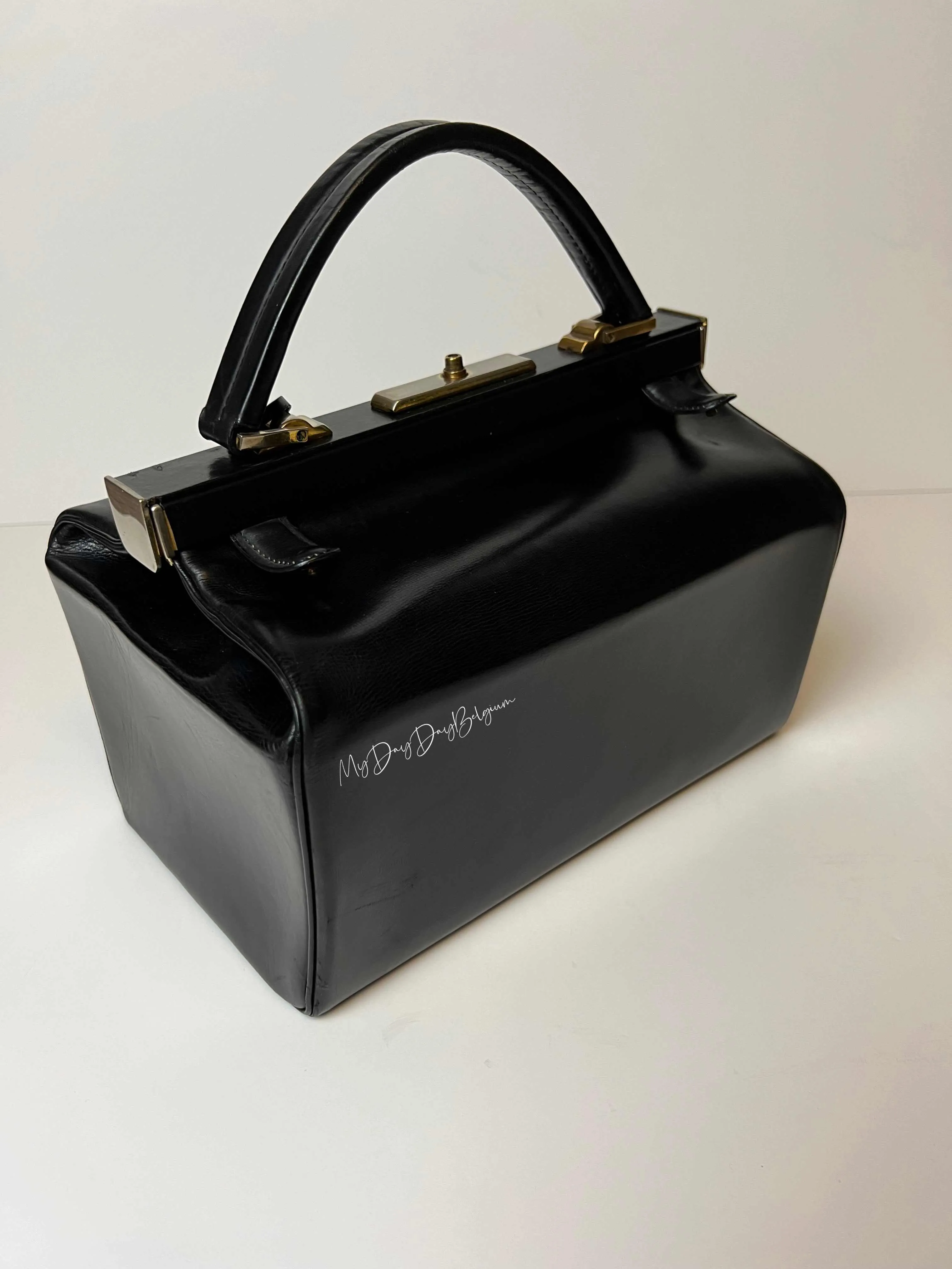 Delvaux vintage 1962 doctor bag