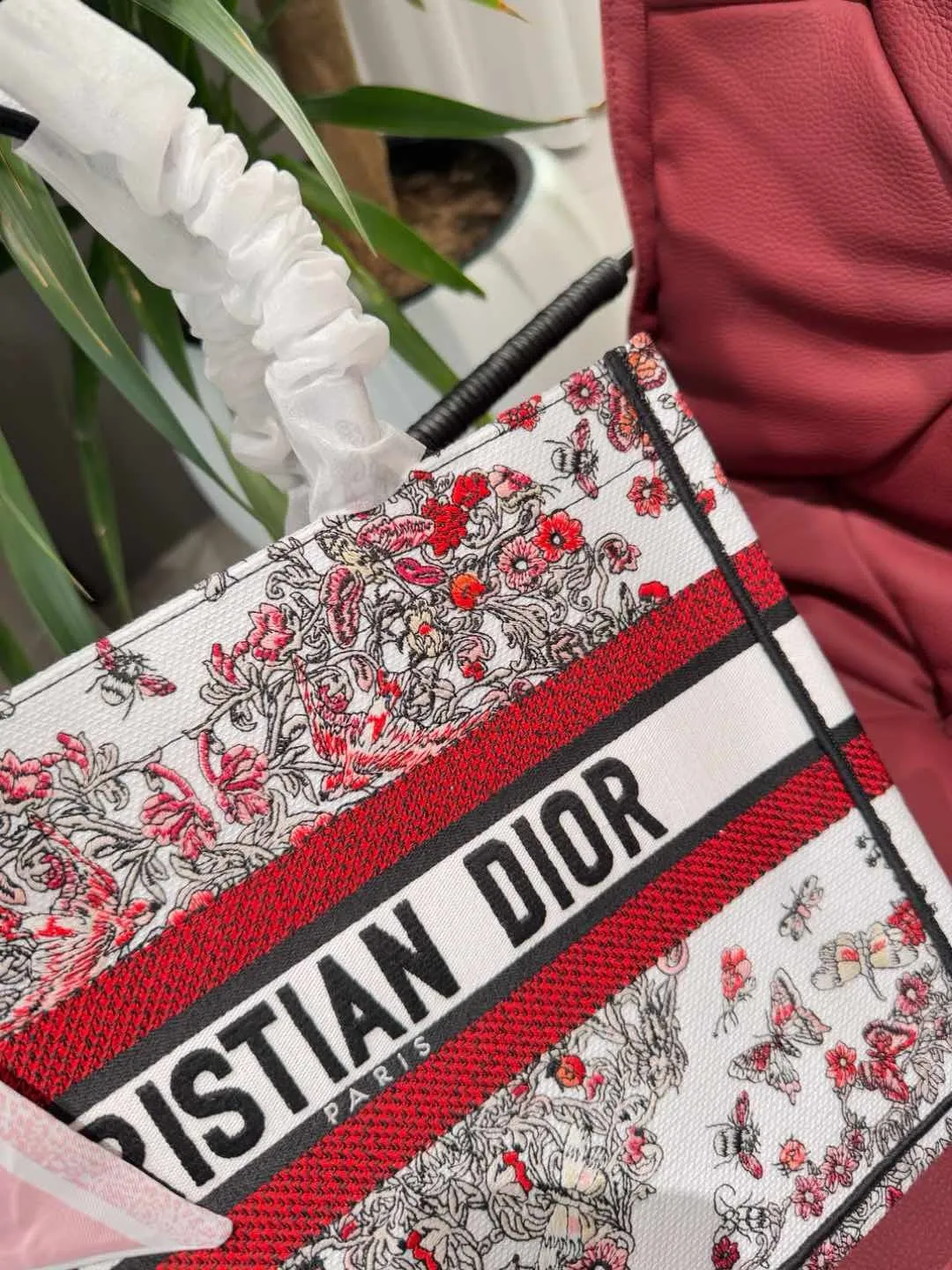 DR495 Book Tote Small/Medium
