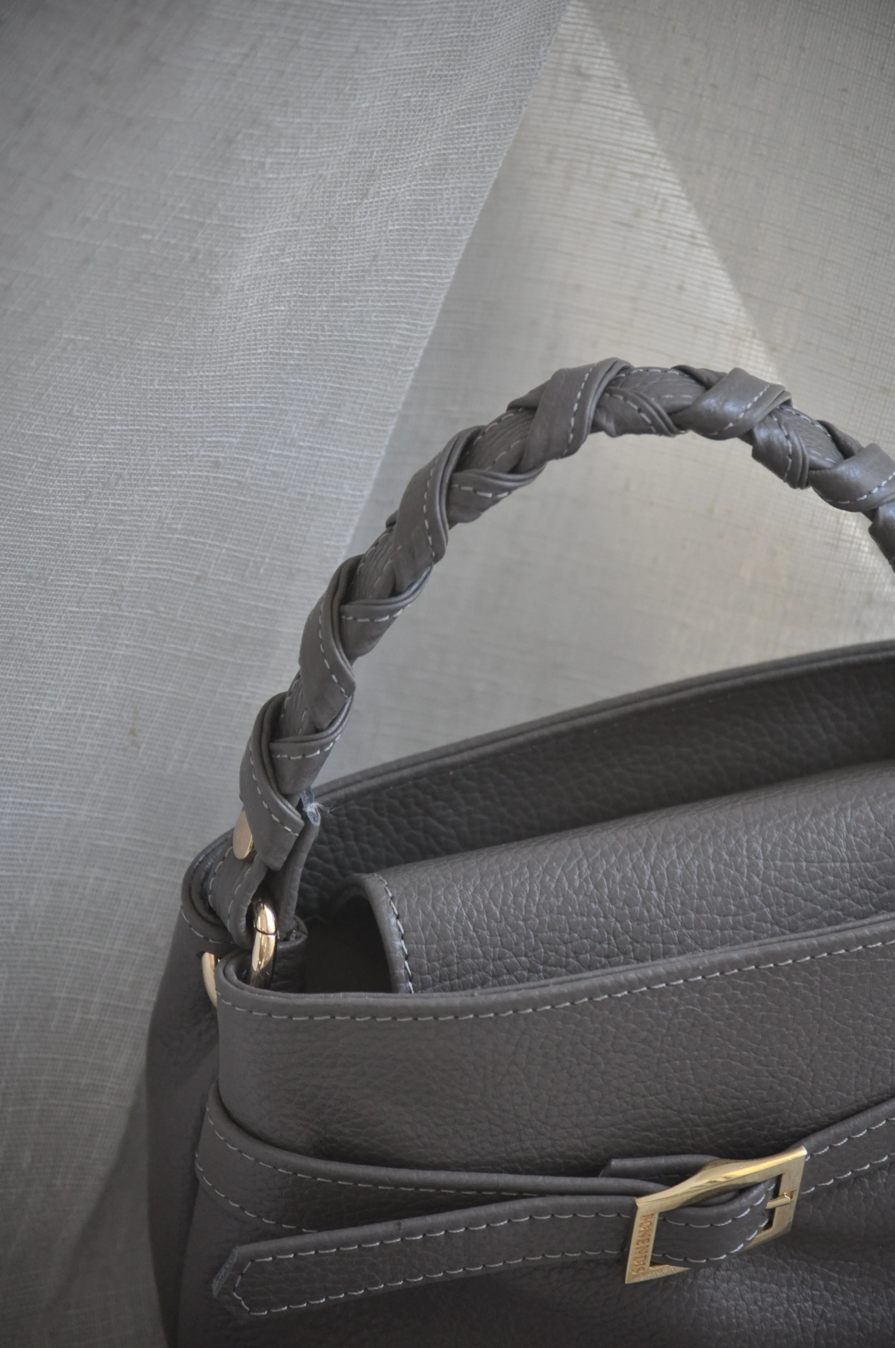 Emily 20 Leather Handbag- Ash