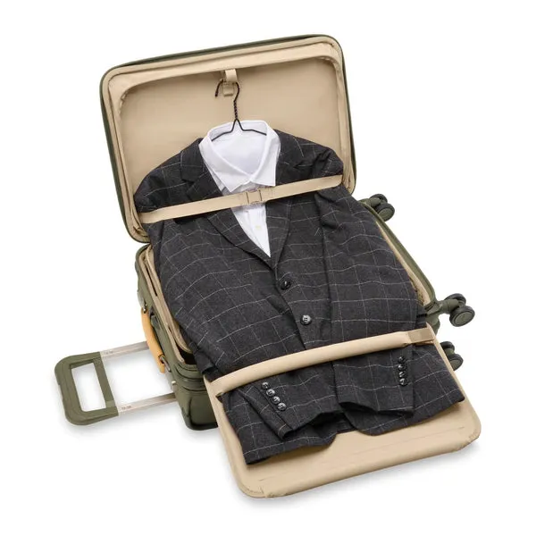 Essential Carry On Spinner - Baseline Collection #BLU122CXSP