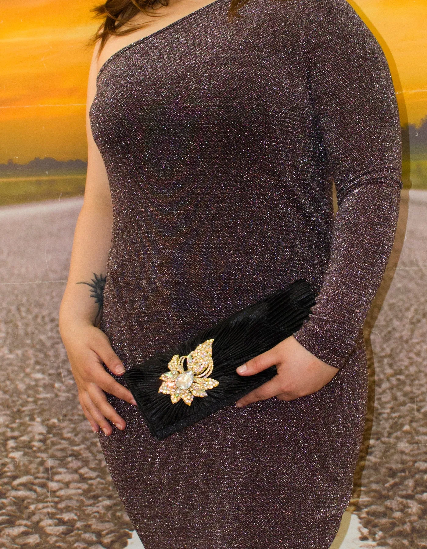 Fino T882 Elegant & Fancy Women’s Satin Clutch Bag with Chain
