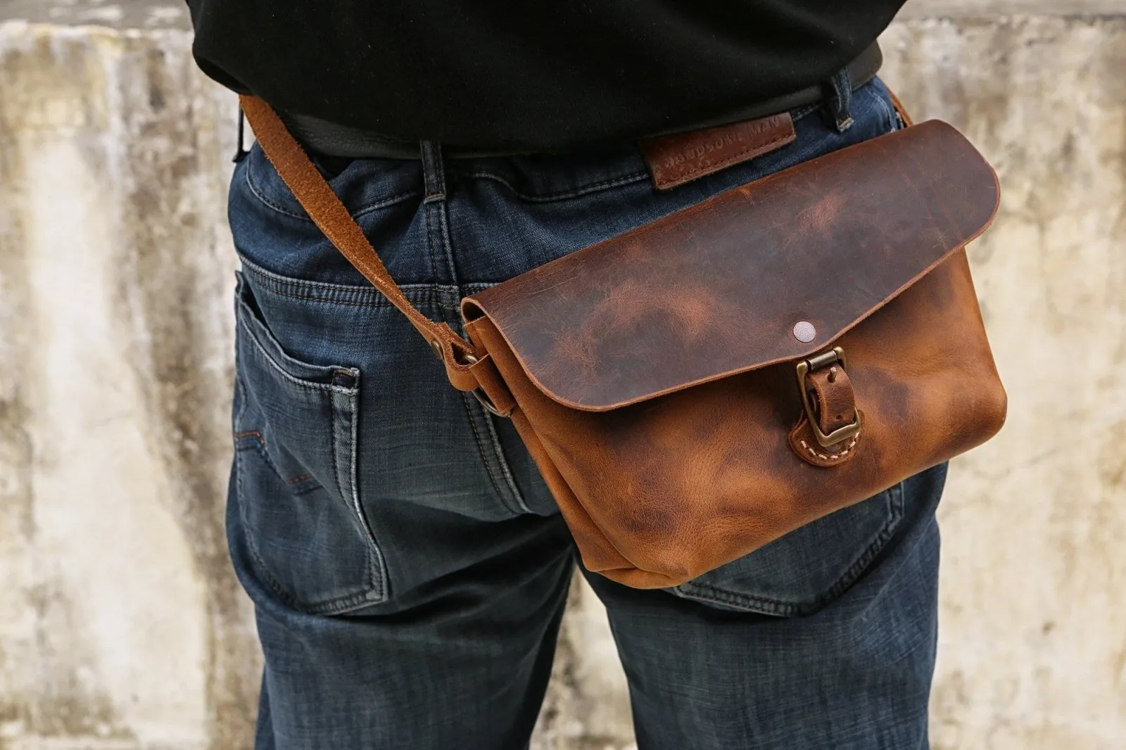 Genuine leather designer crossbody fanny pack for men
