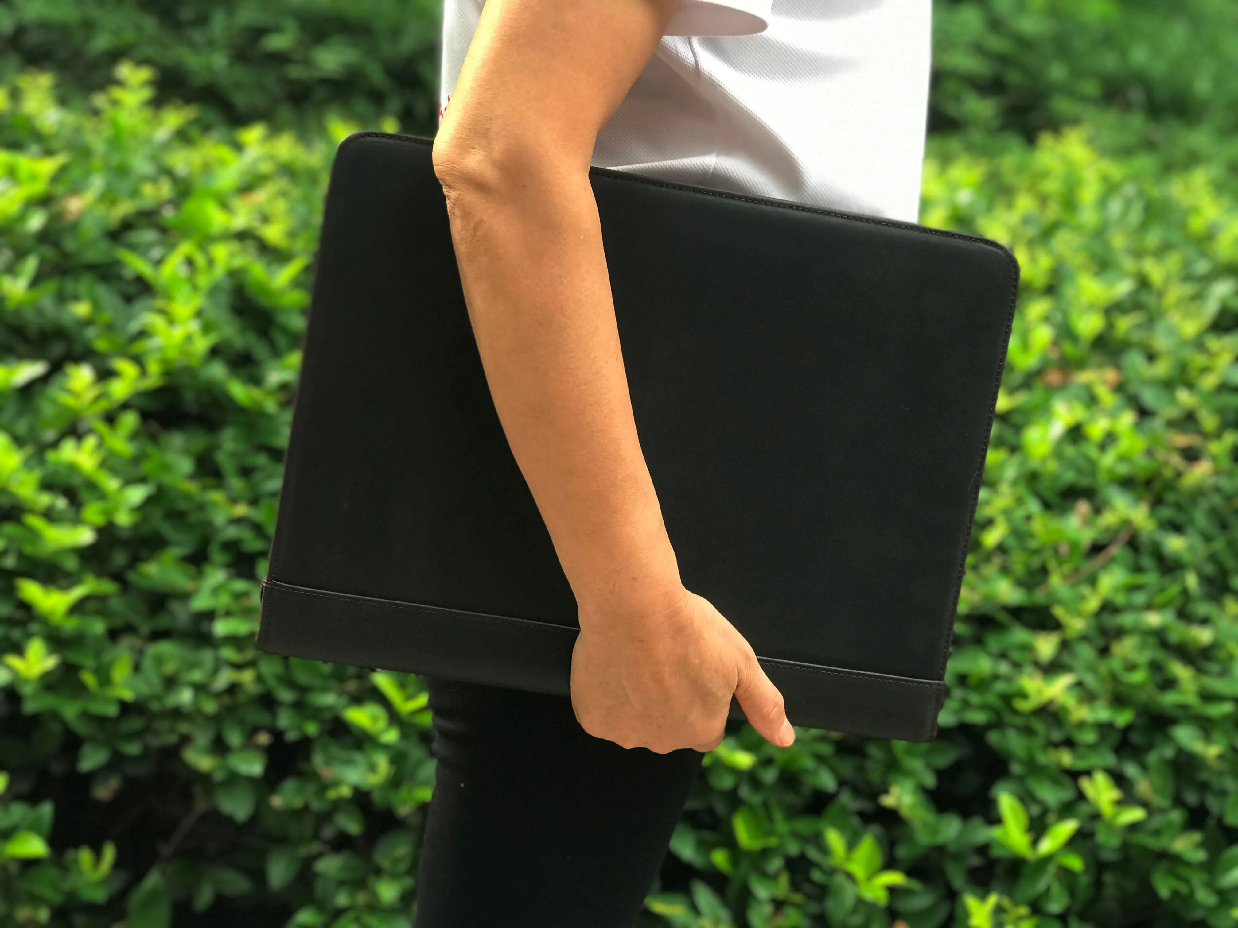 Handmade Personalised Genuine Leather Portfolio, Leather 3 Ring Binder Padfolio, Fits for MacBook 13", Document Holder Dark Brown, Best Gift