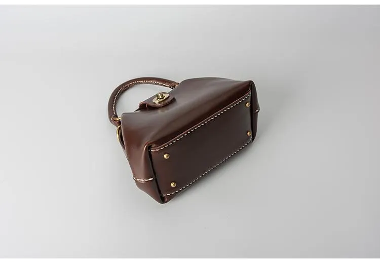 Handmade Womens Coffee Leather doctor Handbag Classic shoulder doctor bags Purse for women