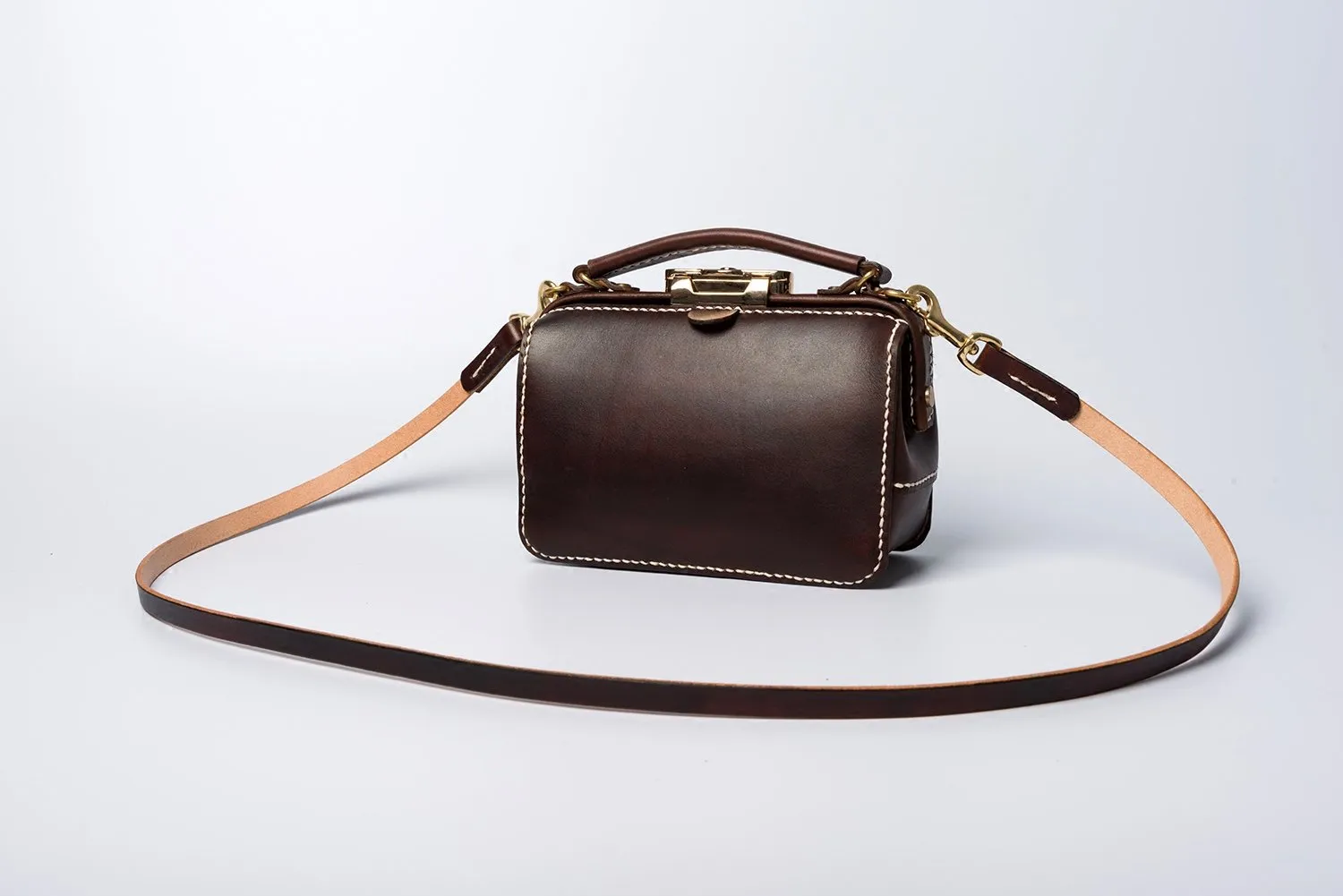 Handmade Womens Red Leather Doctor Handbag Purse Small Side Bag Doctor Bags for Women