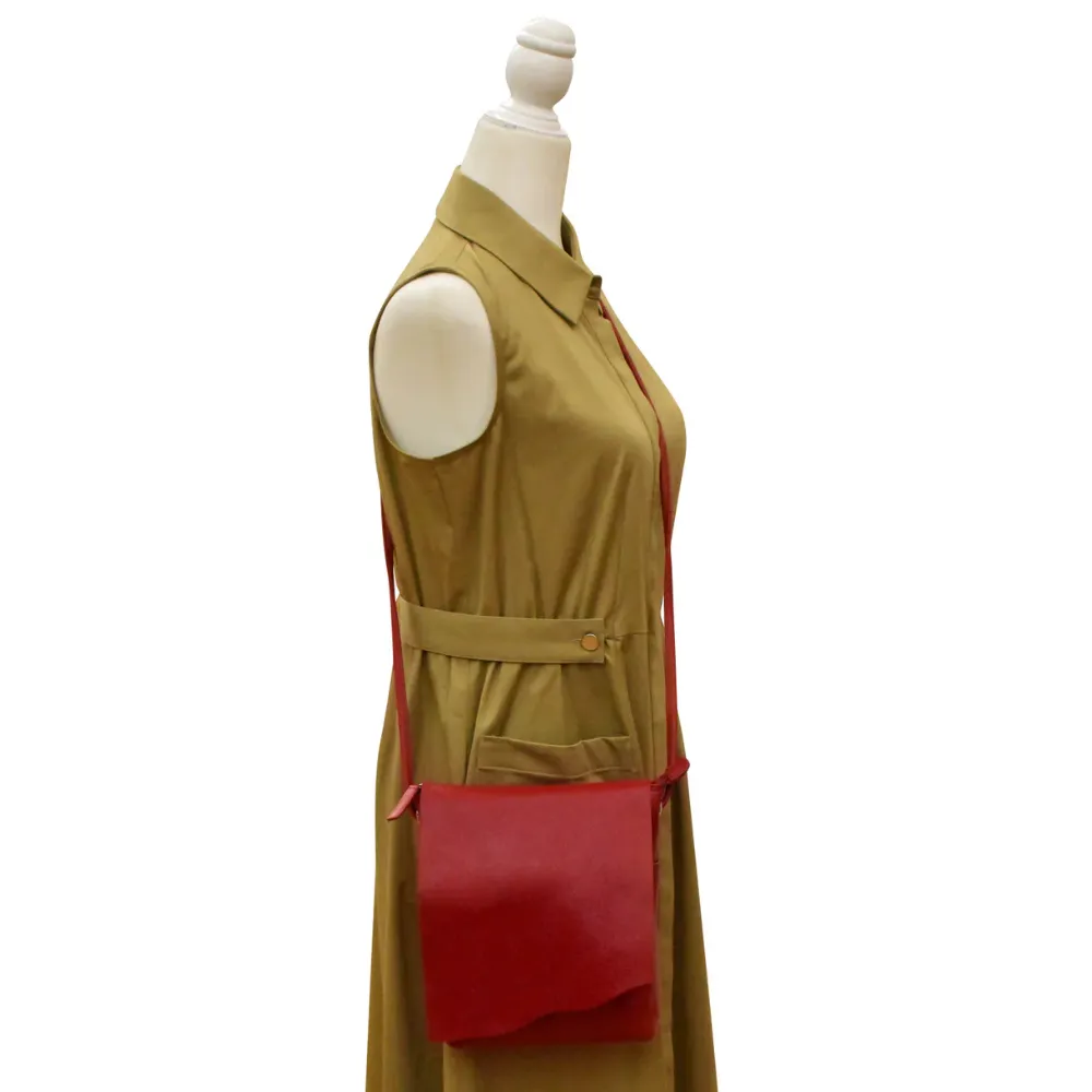 ili New York Medium Canada Red Bag