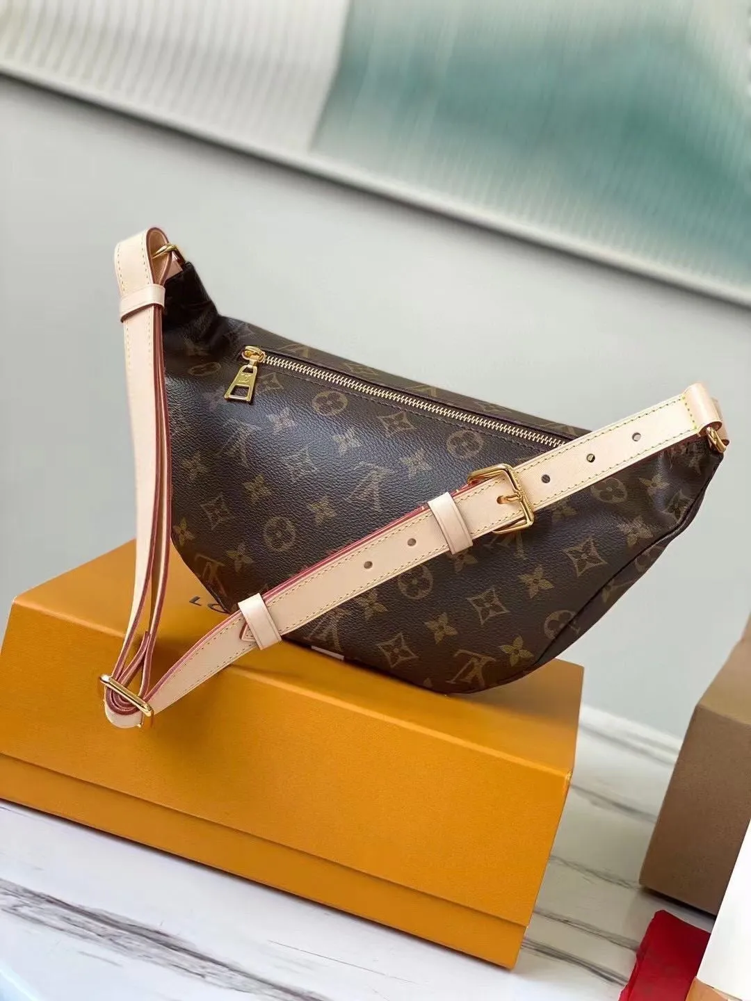 LB636 BUMBAG / HIGHEST QUALITY VERSION / 14.6x5.5x5.5inch