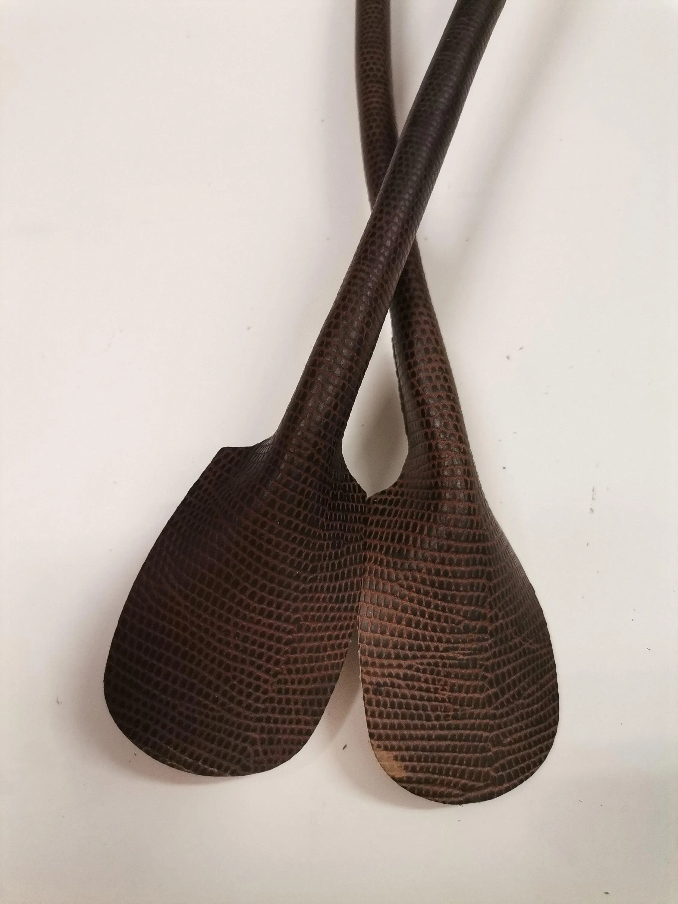 Leather shoulder handles for bags, Pair or rounded, genuine leather handles for bags length 73cm (29 inches)