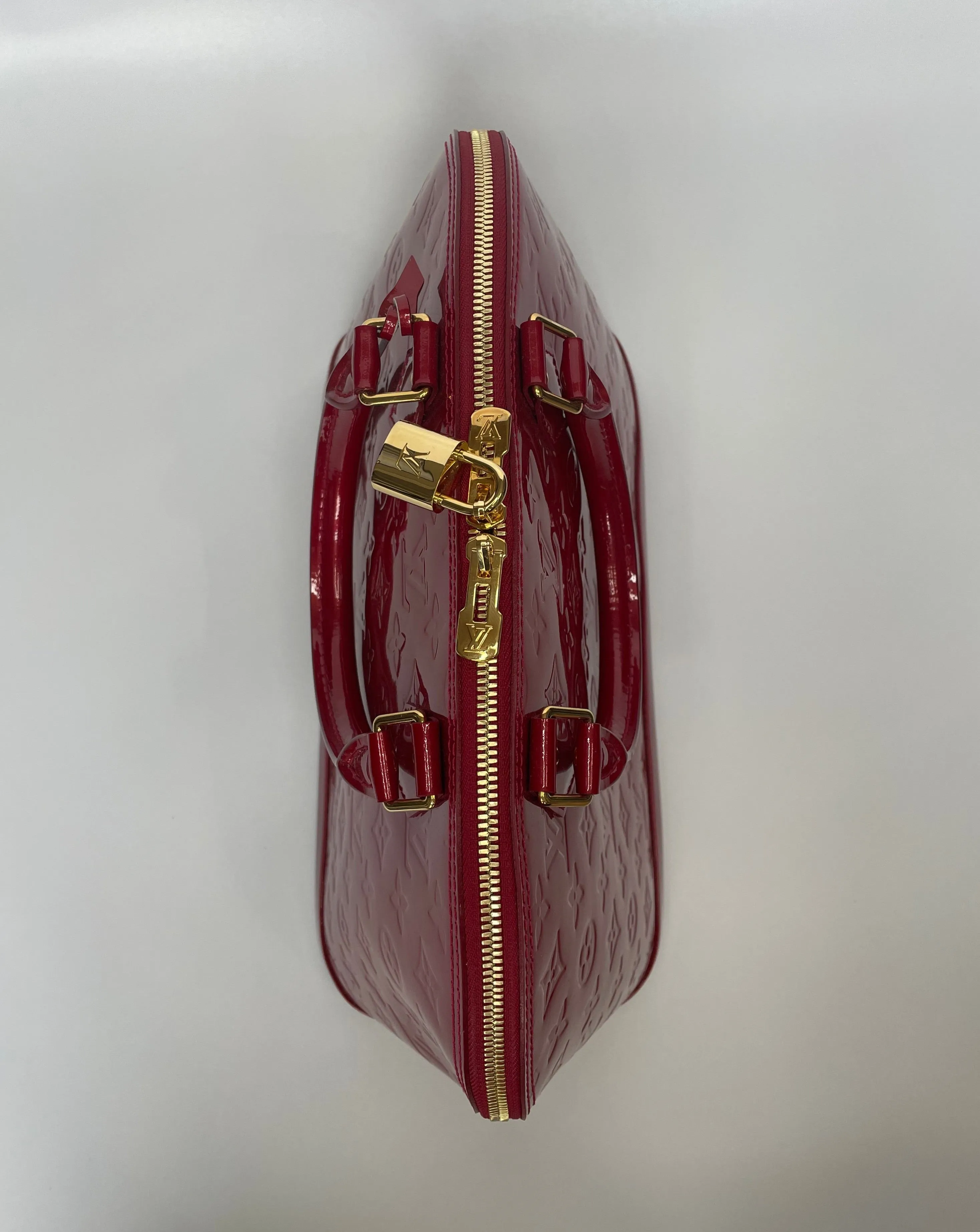 LOUIS VUITTON | ALMA PM VERNIS | CERISES