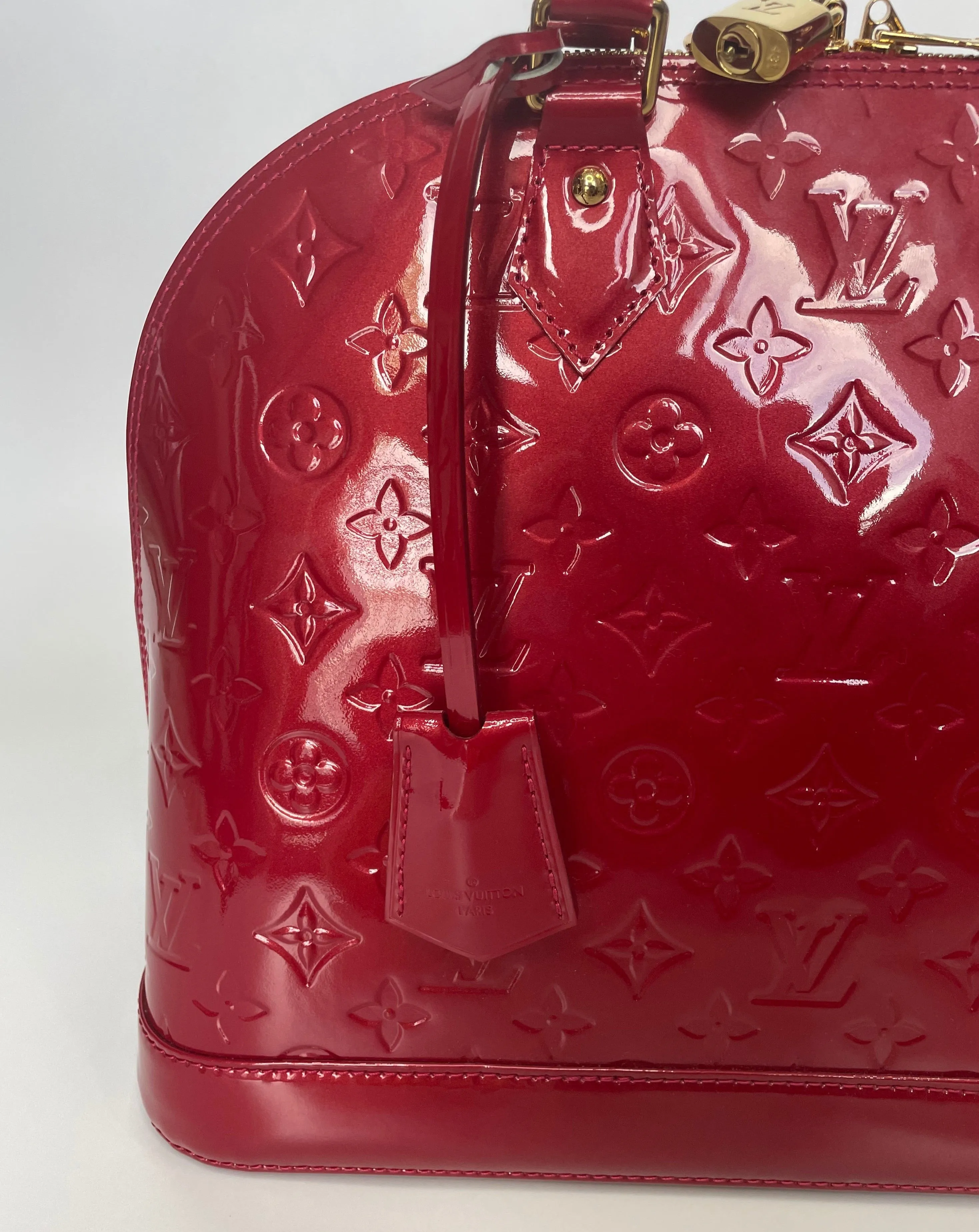 LOUIS VUITTON | ALMA PM VERNIS | CERISES