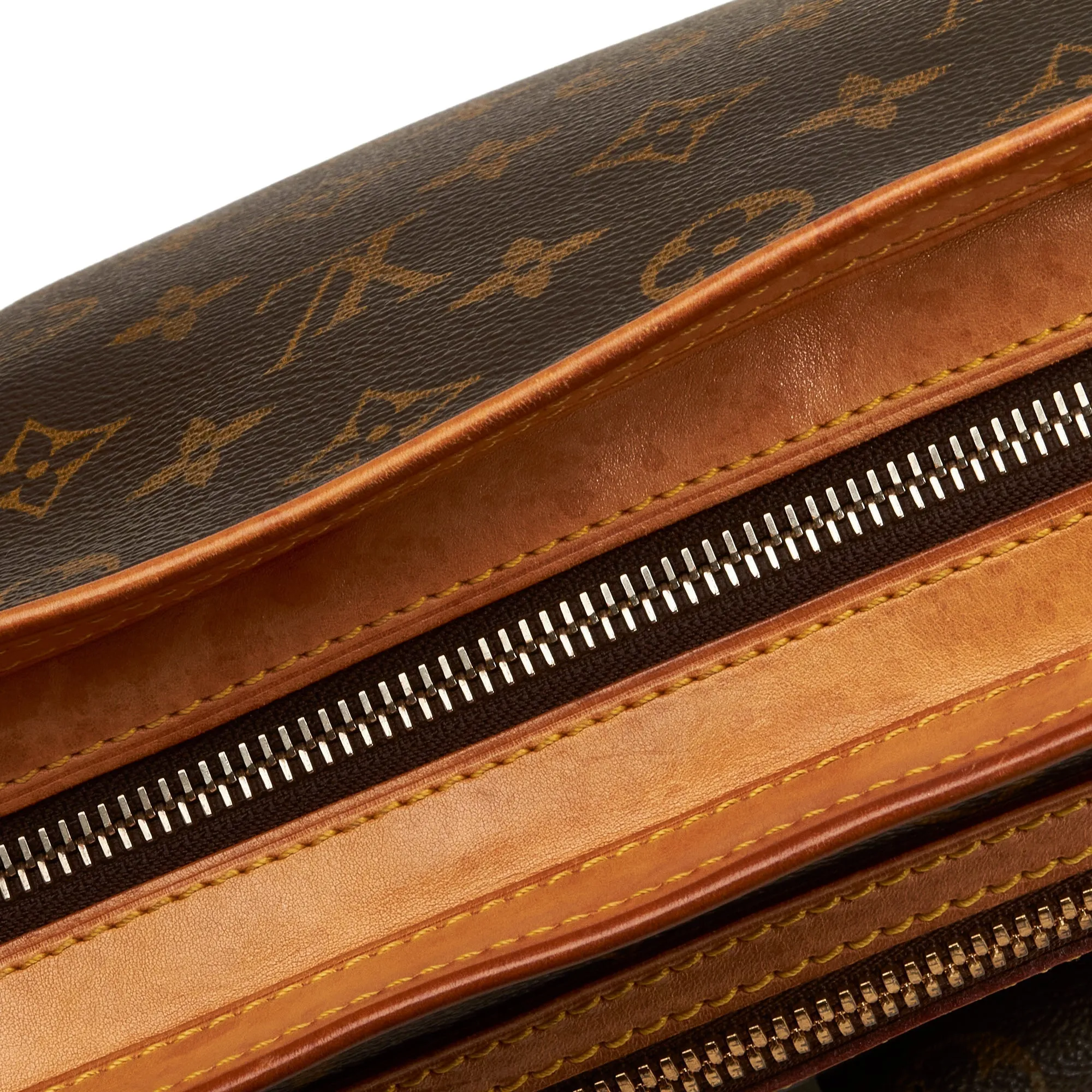 Louis Vuitton Hudson GM Monogram Canvas