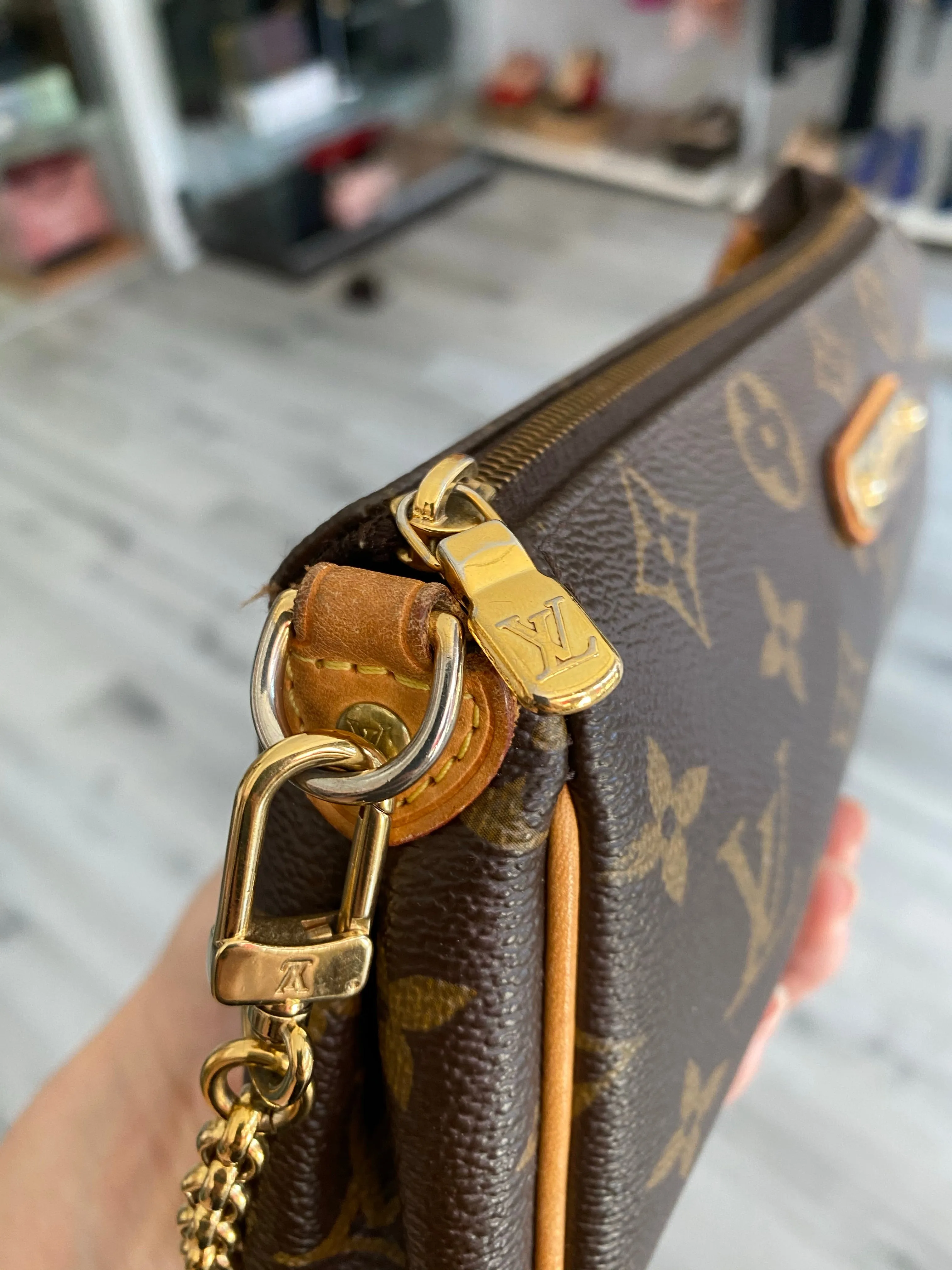 Louis Vuitton Monogram Eva Clutch Two-Way Pochette Bag