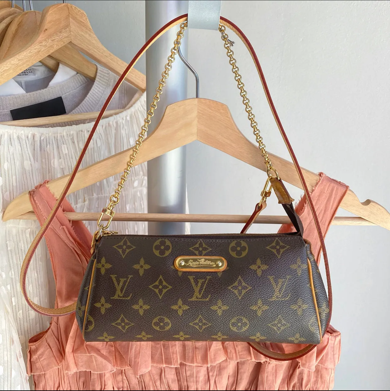 Louis Vuitton Monogram Eva Clutch Two-Way Pochette Bag