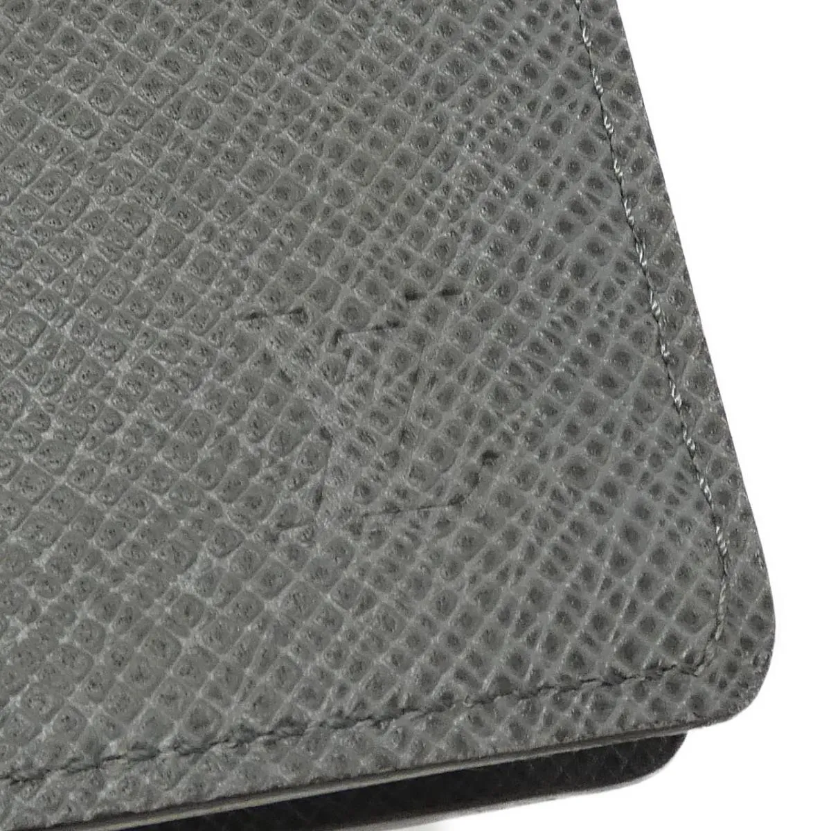 Louis Vuitton Taiga Portefolio Braza M32653 Wallet