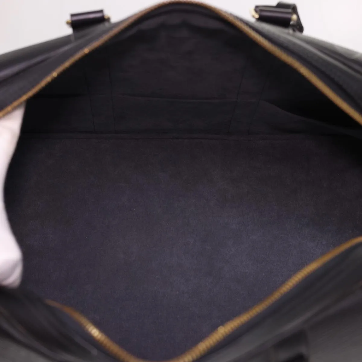 Louis Vuitton Weekender Gm  Leather Travel Bag ()
