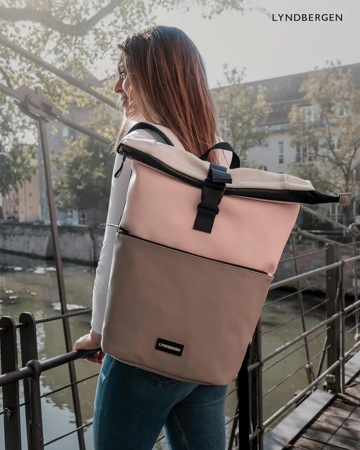 LYNDBERGEN Rolltop Backpack Men & Women - Fyn - Medium I Rolltop Backpack Waterproof 16L - 21L I Laptop Backpack with 17 Inch Laptop Compartment I Bicycle Backpack Reflective - Theft-Proof