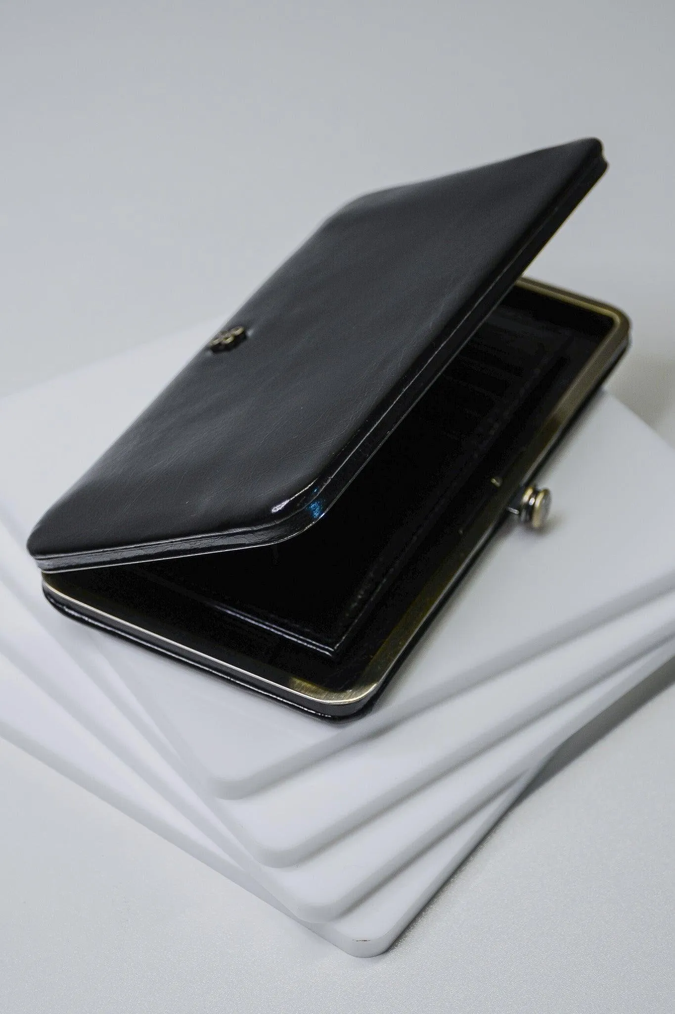 Mia Minaudière Wallet