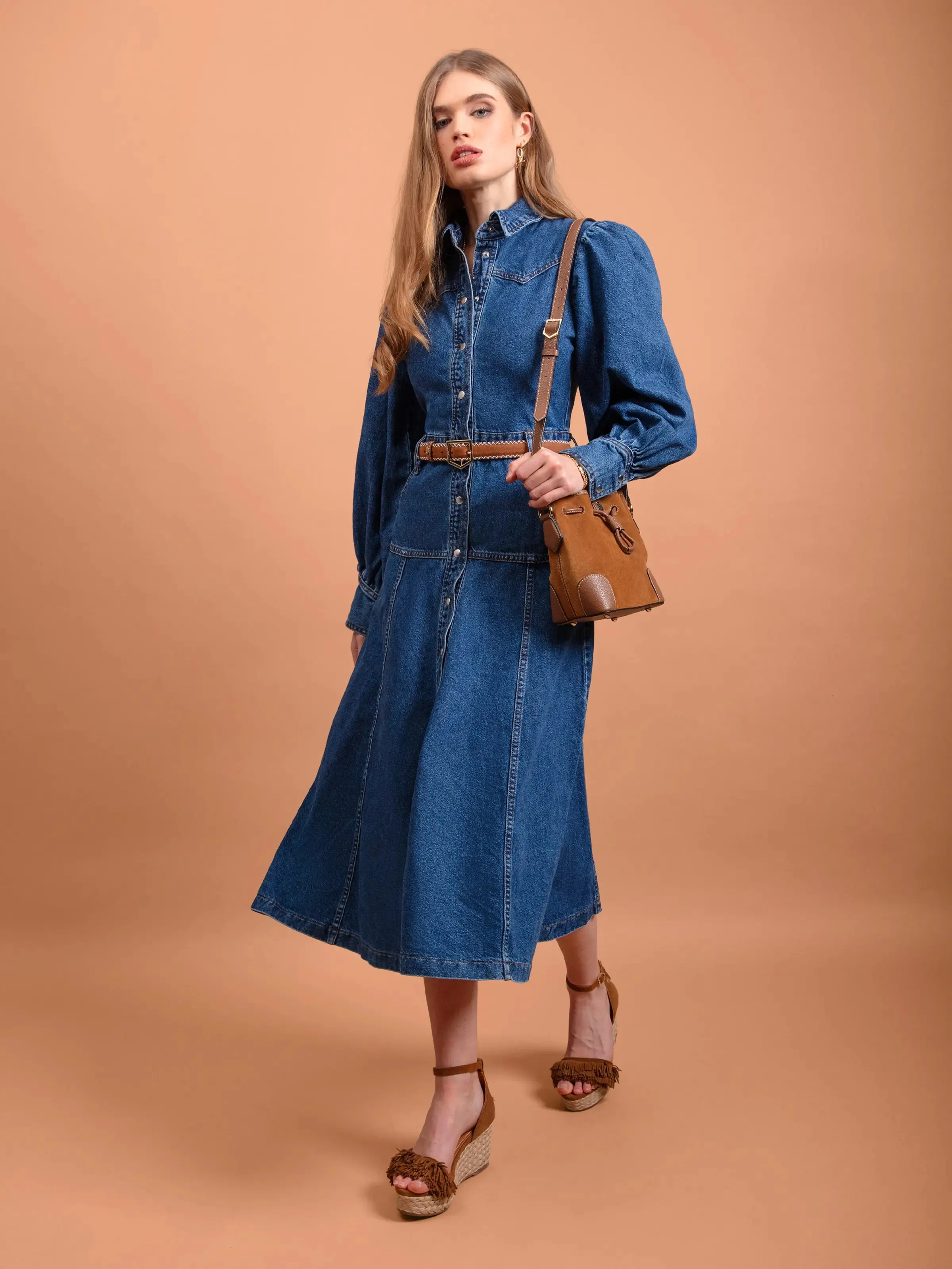 Mini Bibury Bucket Bag - Tan Suede