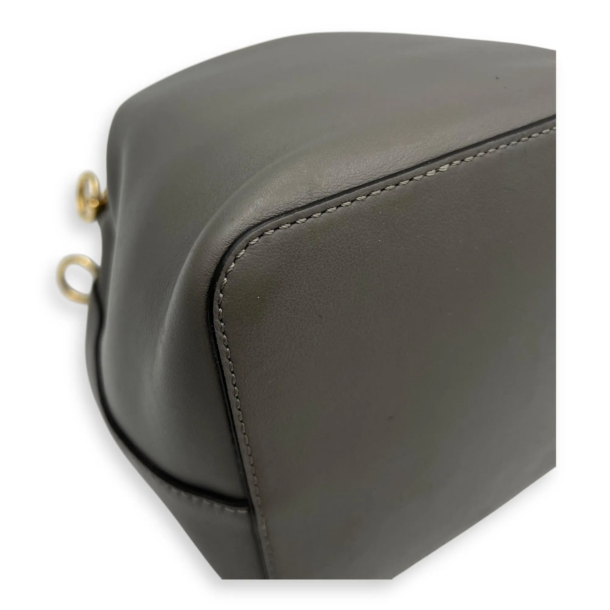 Mon Tresor Bucket Bag Grey in Calfskin, Gold hardware