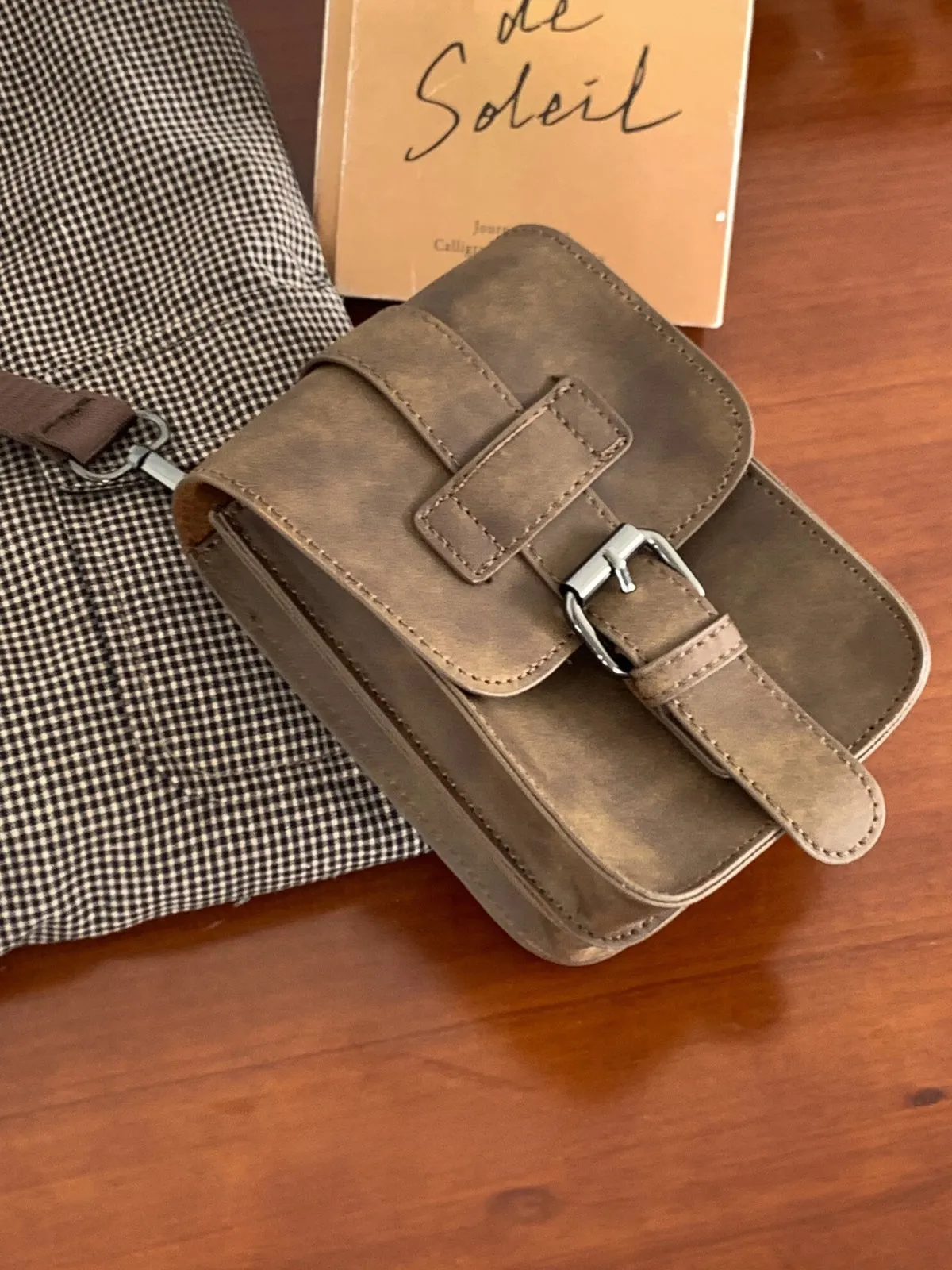 MV Japanese Retro Small Leather Waist Bag