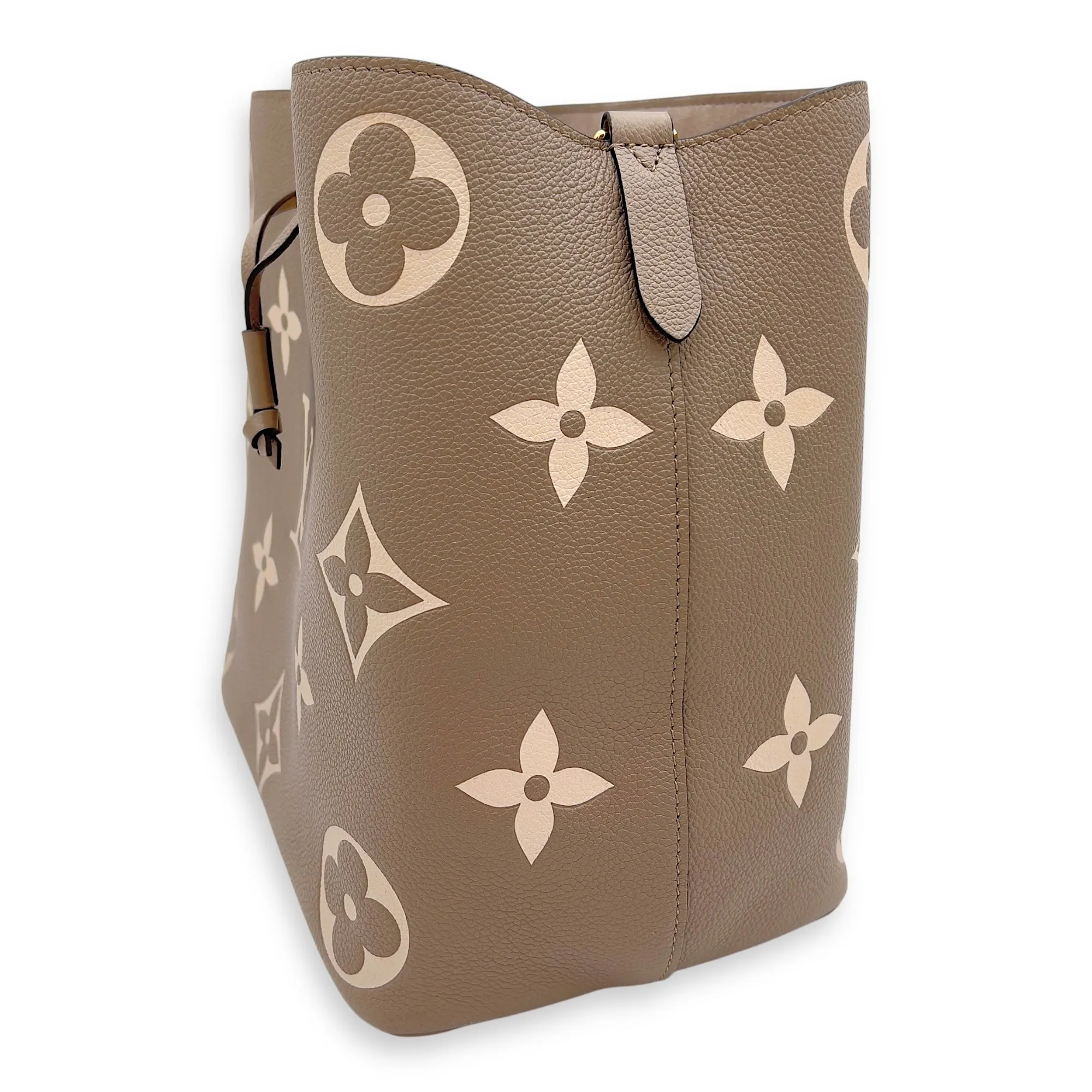 NeoNoe Bucket Bag Beige in Empreinte Leather, Gold hardware