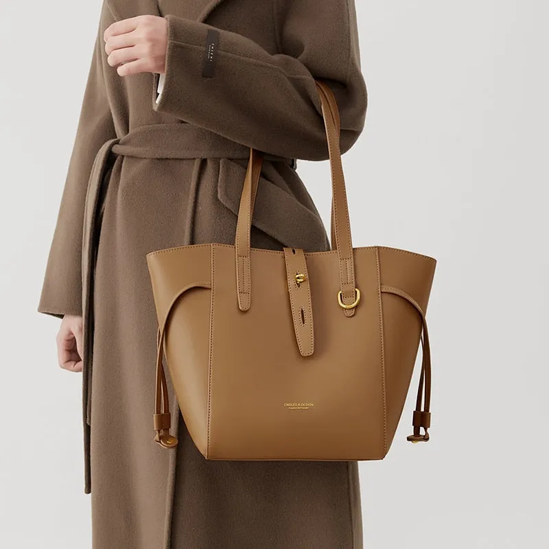 Niamh Elegant Trapezoid Belted Bucket Totes