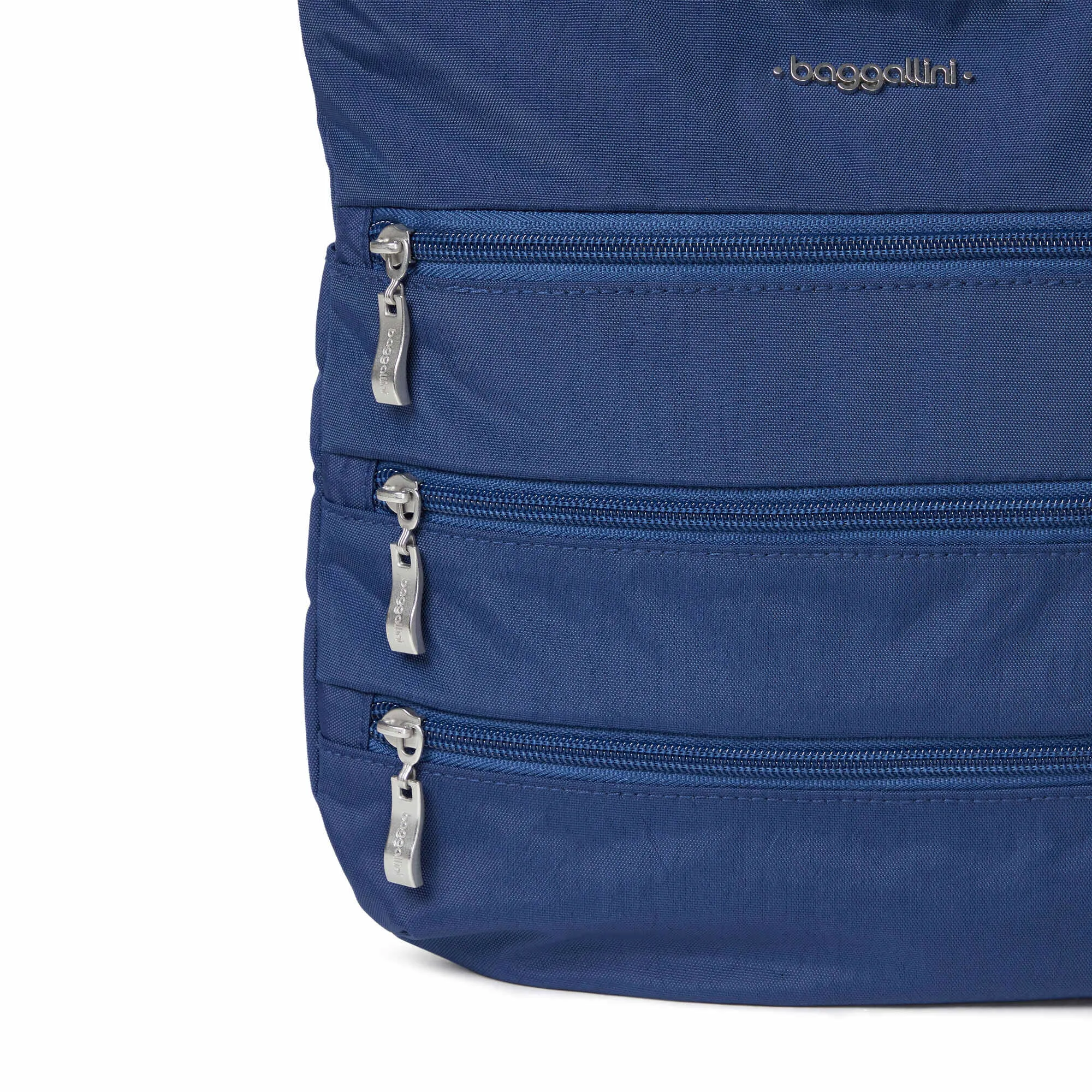 On Sale - Baggallini Big Zipper Bagg/Purse With RFID