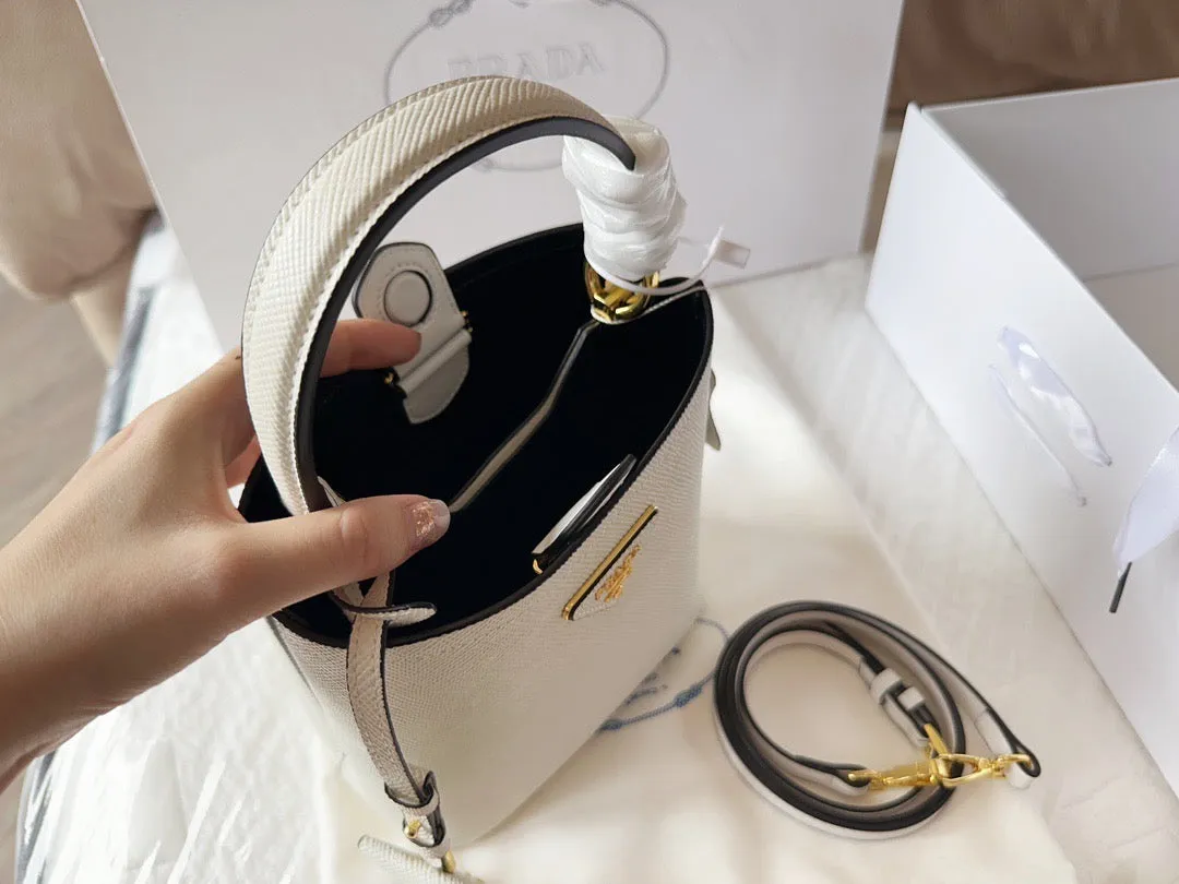 PD251 Mini Bag / 7x7x3.5inch
