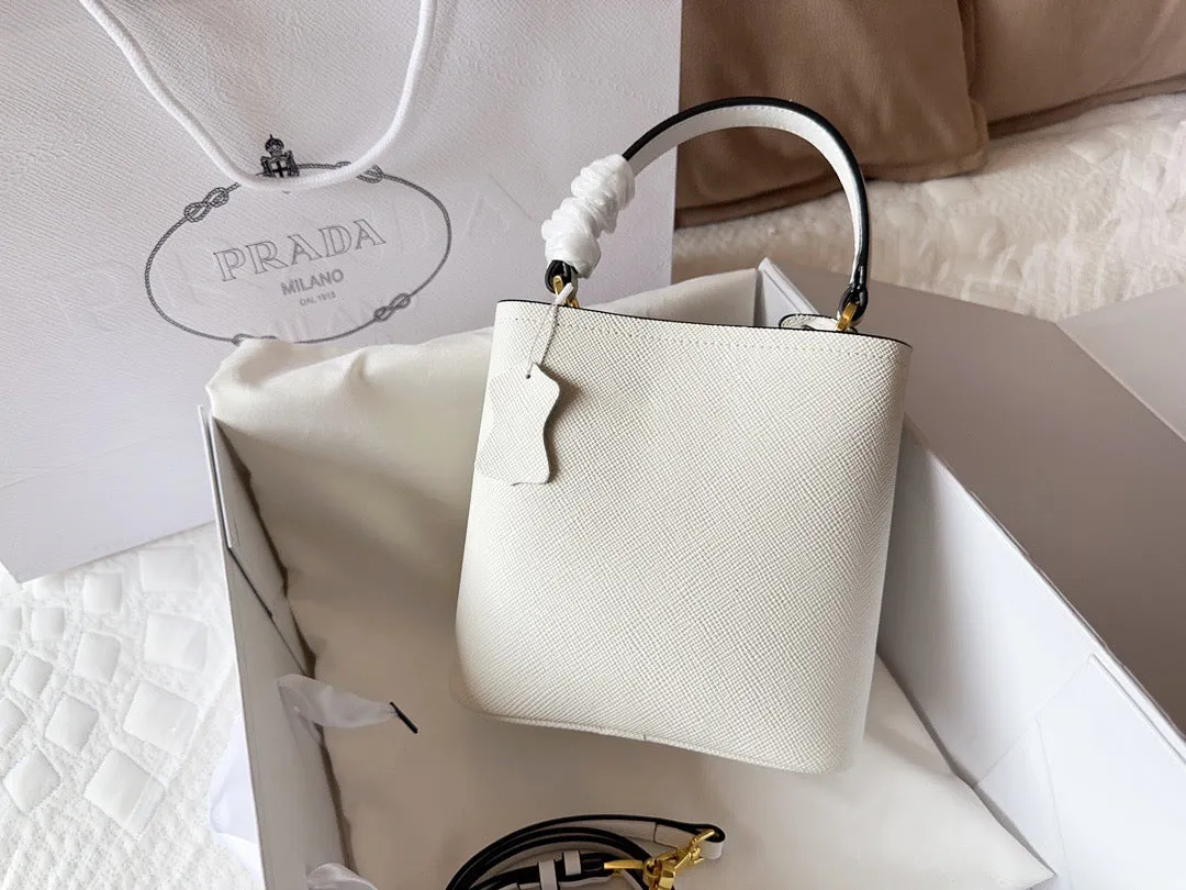 PD251 Mini Bag / 7x7x3.5inch