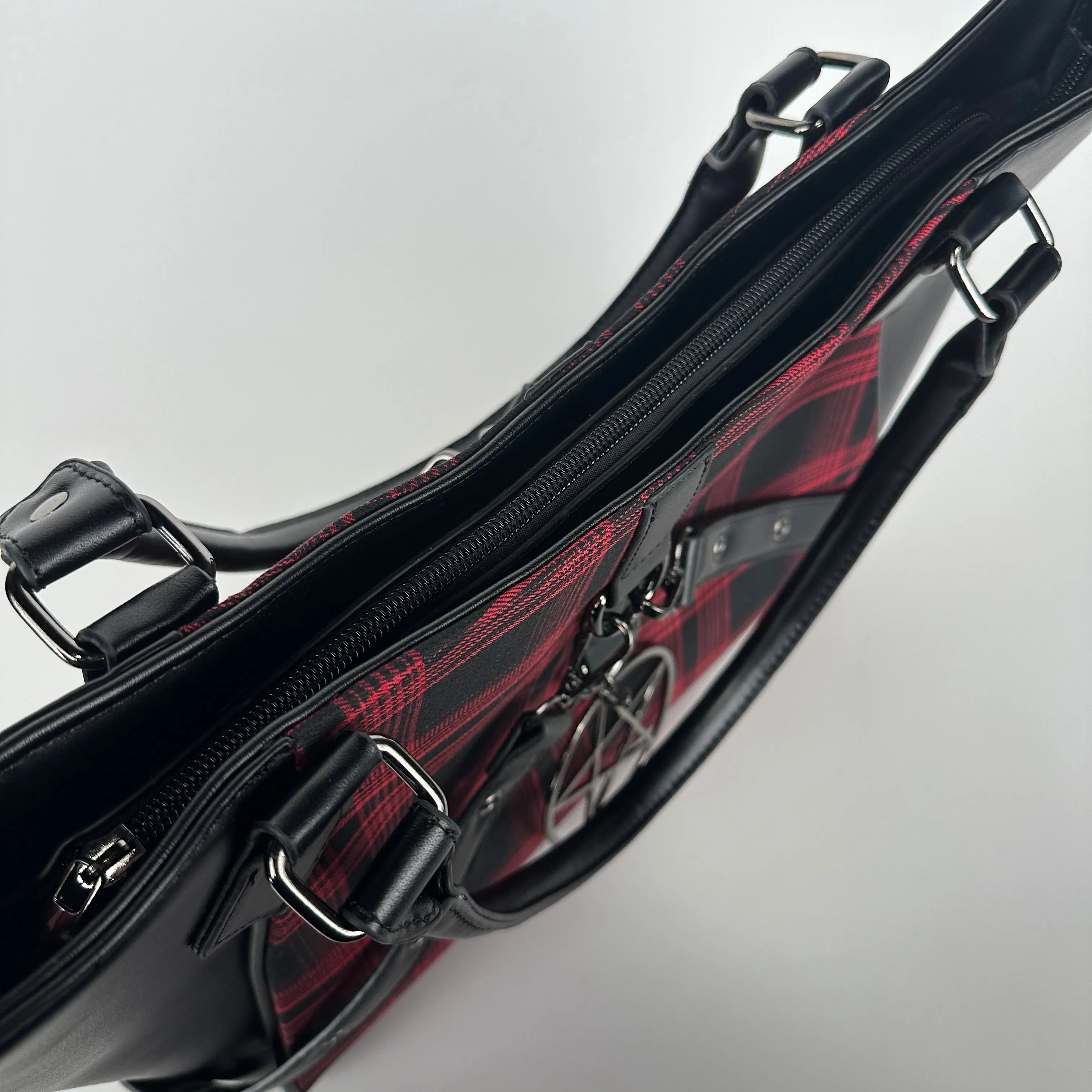 Pentagram Plaid Tote In Red