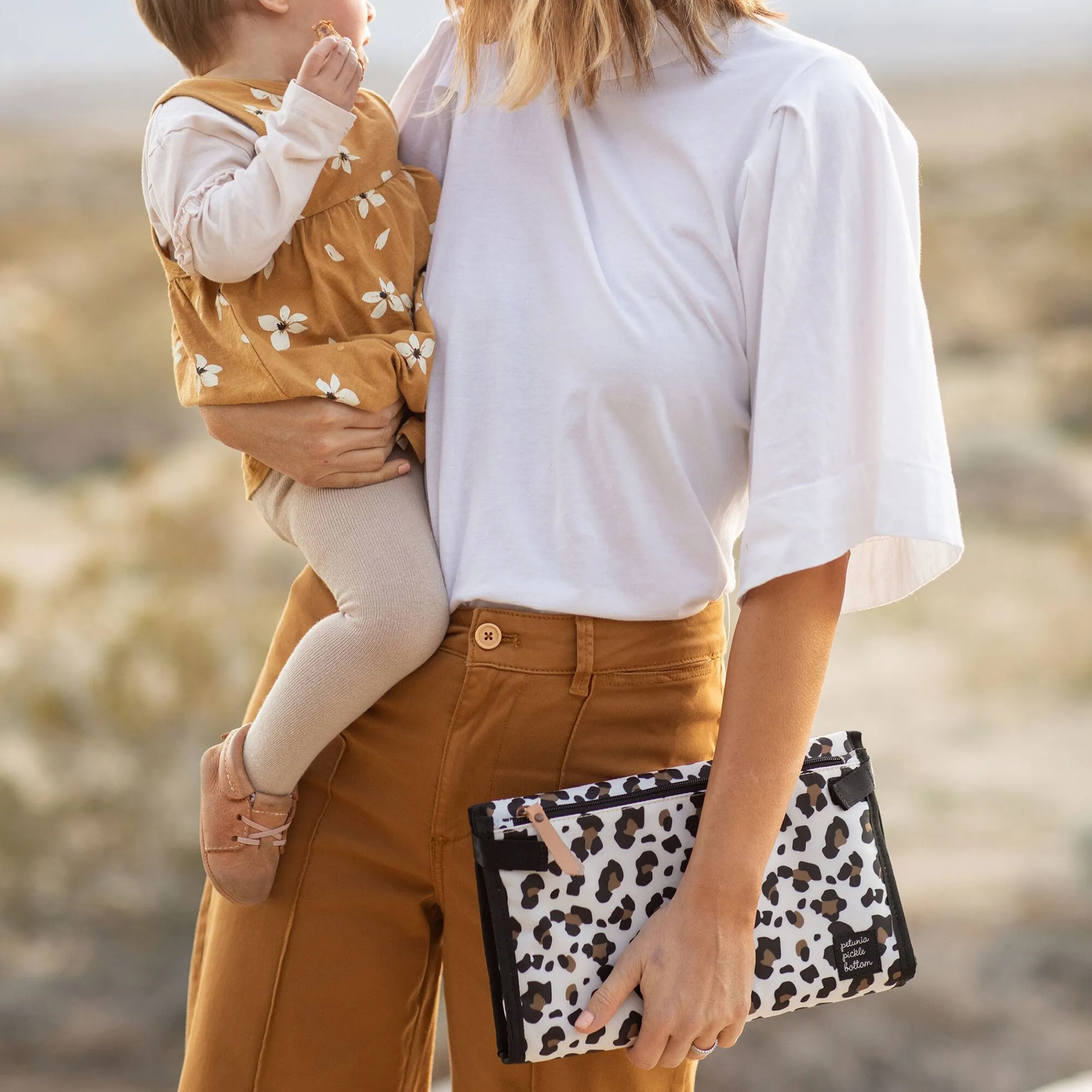 Petunia Pickle Bottom Nimble Changer Clutch: Leopard