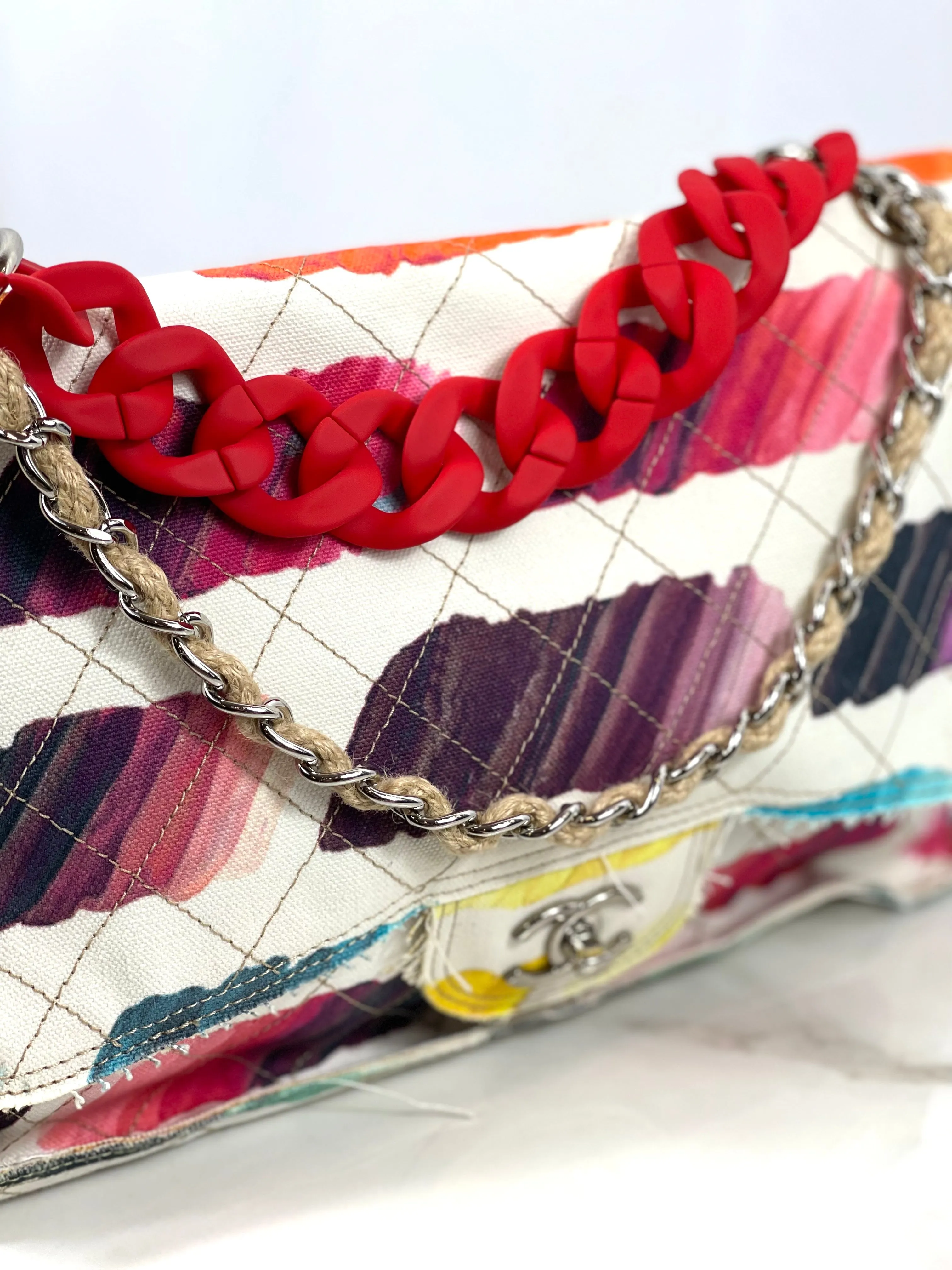 "CANDY APPLE” Matte Acrylic Top Handle Chain 12"