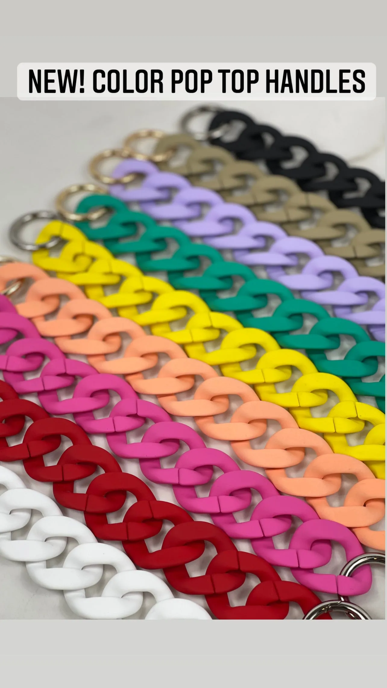 "CANDY APPLE” Matte Acrylic Top Handle Chain 12"