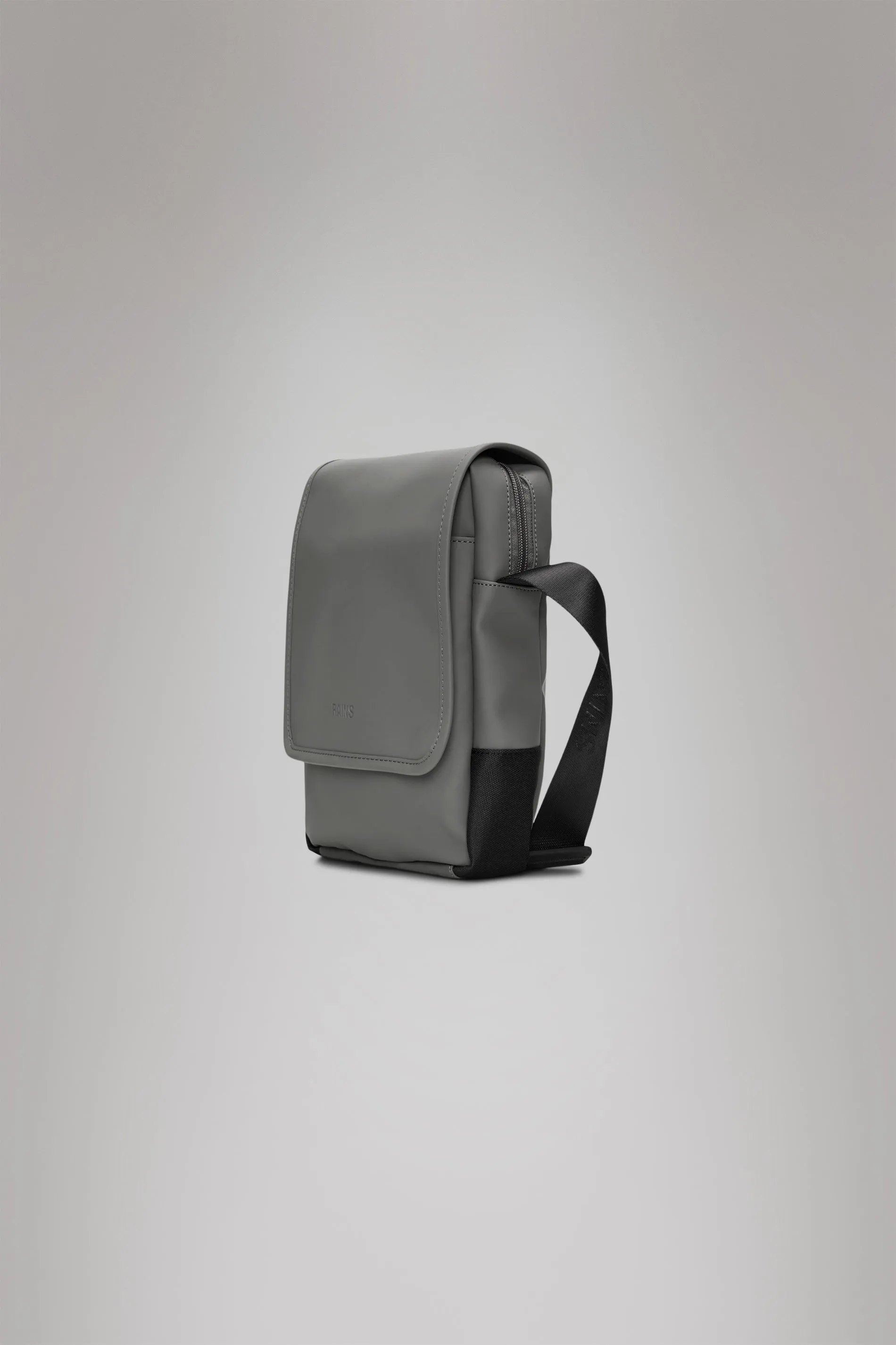 RAINS TRAIL REPORTER BAG W3 - 3 COLORS