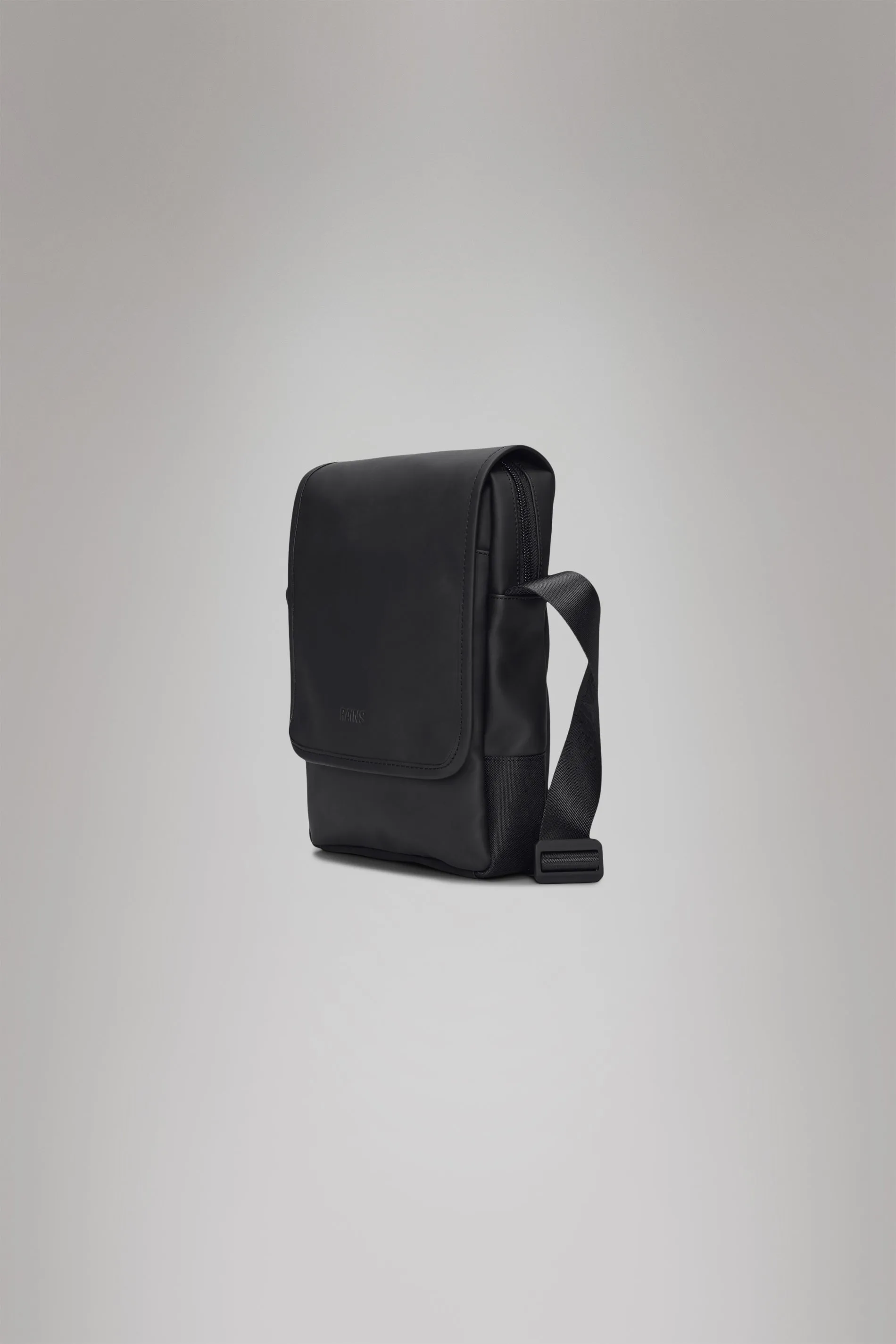 RAINS TRAIL REPORTER BAG W3 - 3 COLORS