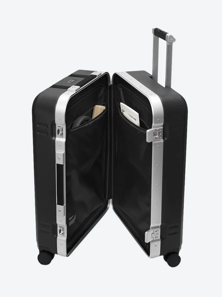 RAMVERK PRO CHECK-IN LUGGAGE LARGE SILVER