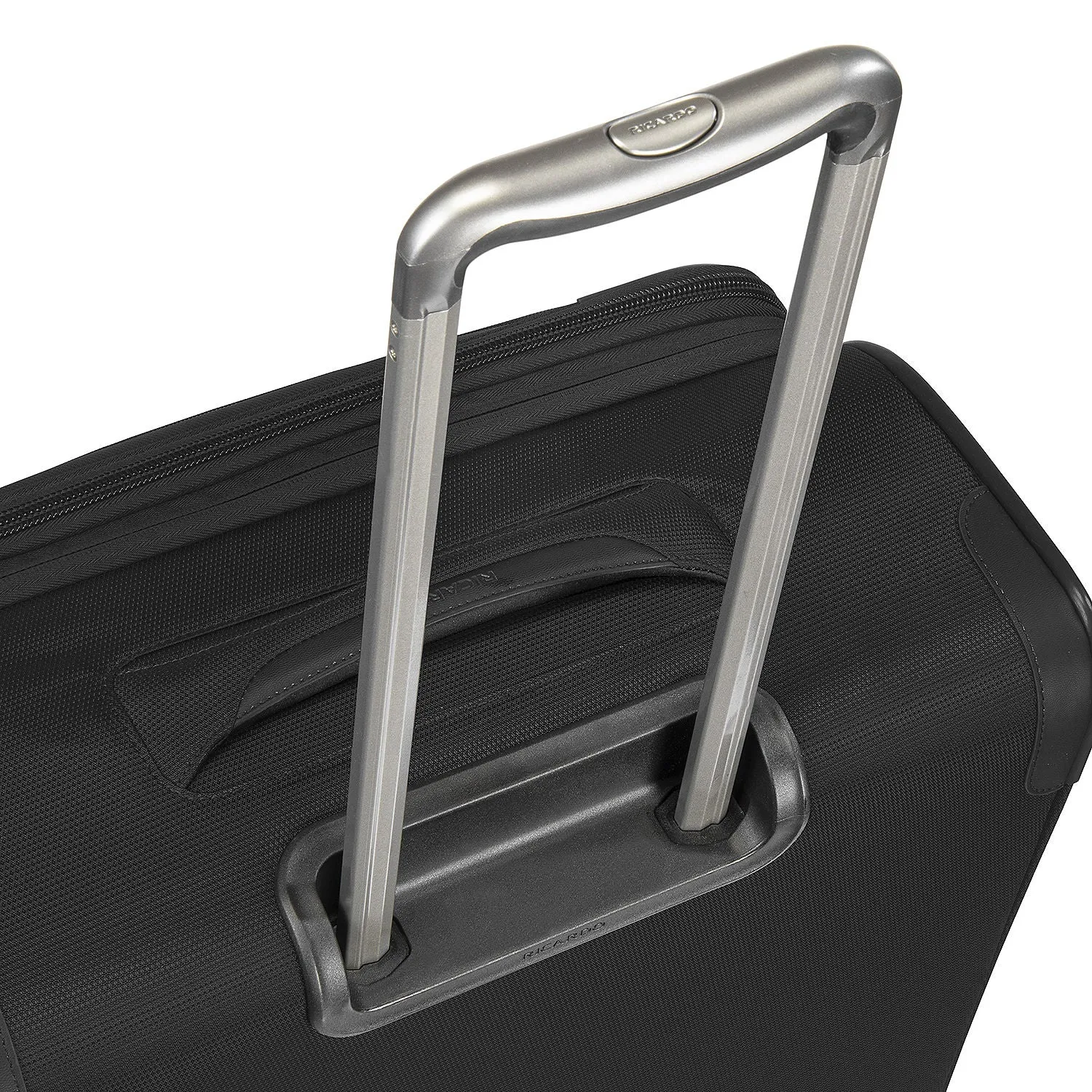 Ricardo Beverly Hills Seahaven 2.0 Softside Large Check-In Expandable Spinner