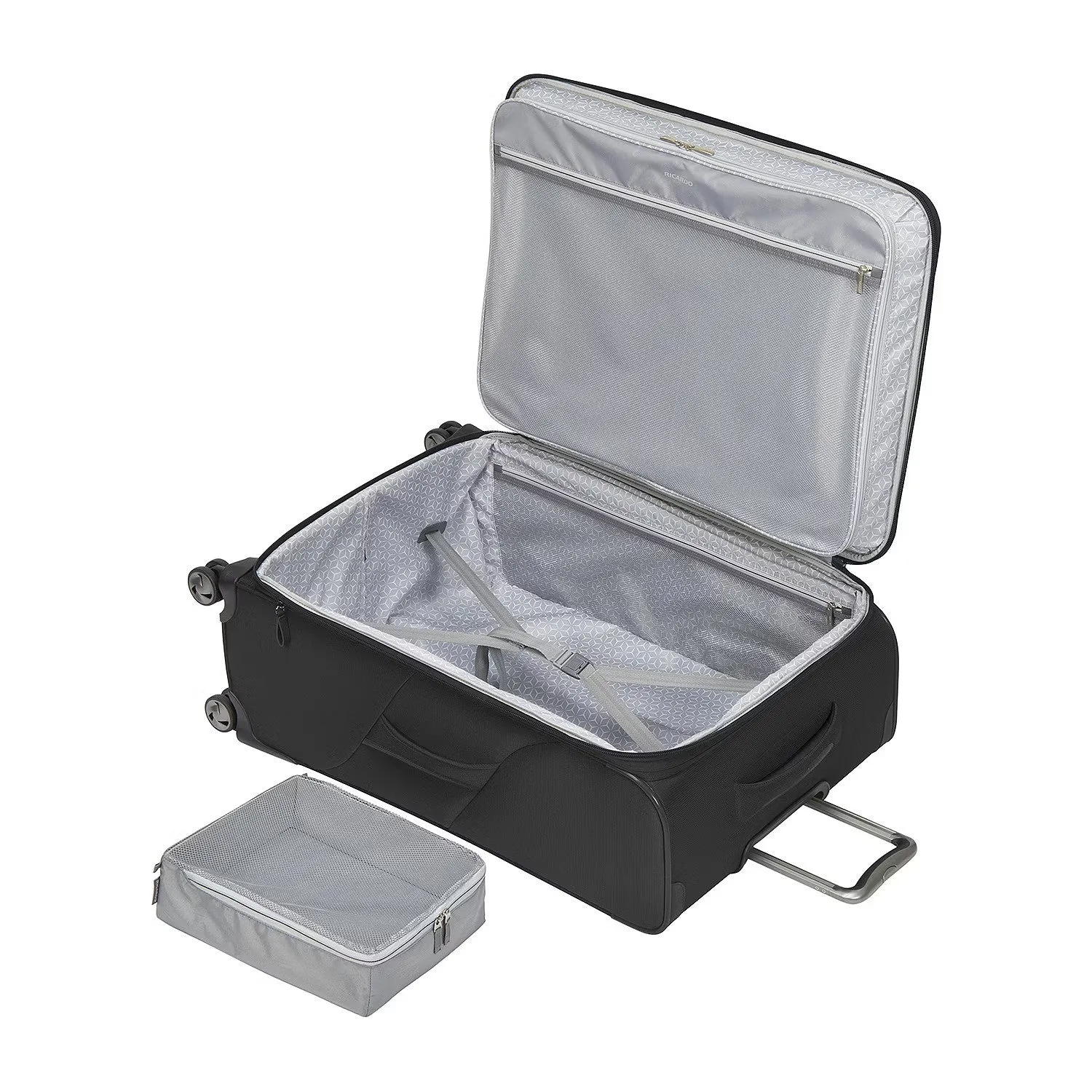 Ricardo Beverly Hills Seahaven 2.0 Softside Large Check-In Expandable Spinner