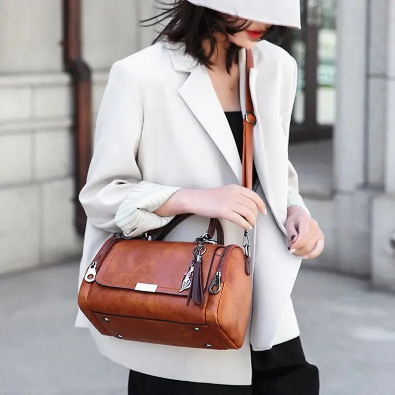 Vegan-Friendly Leather Ladies Crossbody Bag